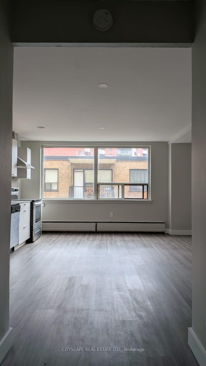 Photo 4 of Unit 503, 85 Wellesley Street E, Toronto, Church-Yonge Corridor — HOMEH
