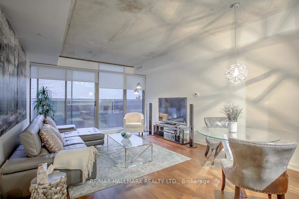 Photo 4 of Unit 419, 560 King Street W, Toronto, Waterfront Communities — HOMEH