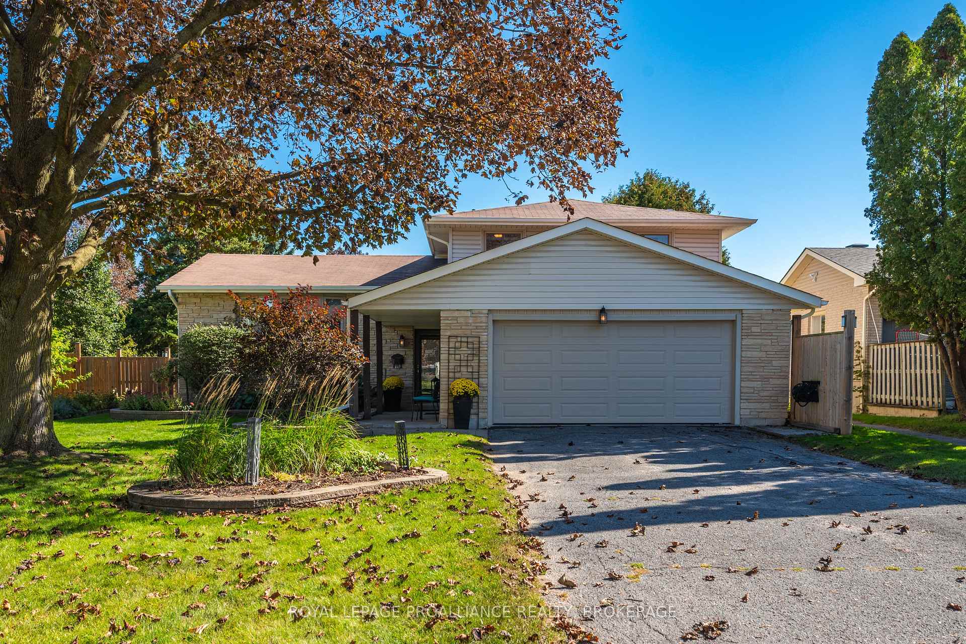 Photo 2 of 79 Seaforth Road, Kingston, West of Sir John A. Blvd — HOMEH