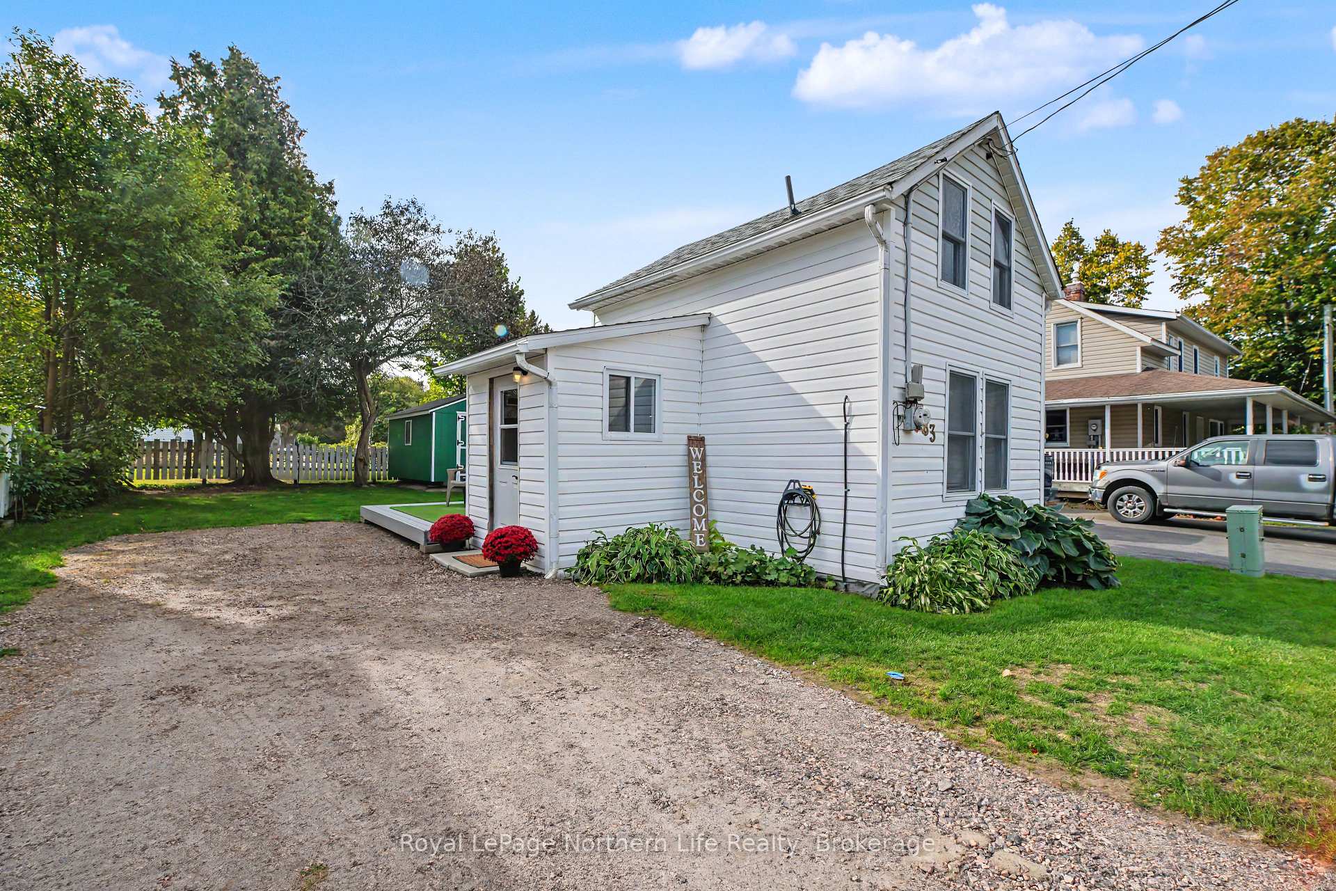 Photo 3 of 83 Memorial Park Drive, Powassan — HOMEH