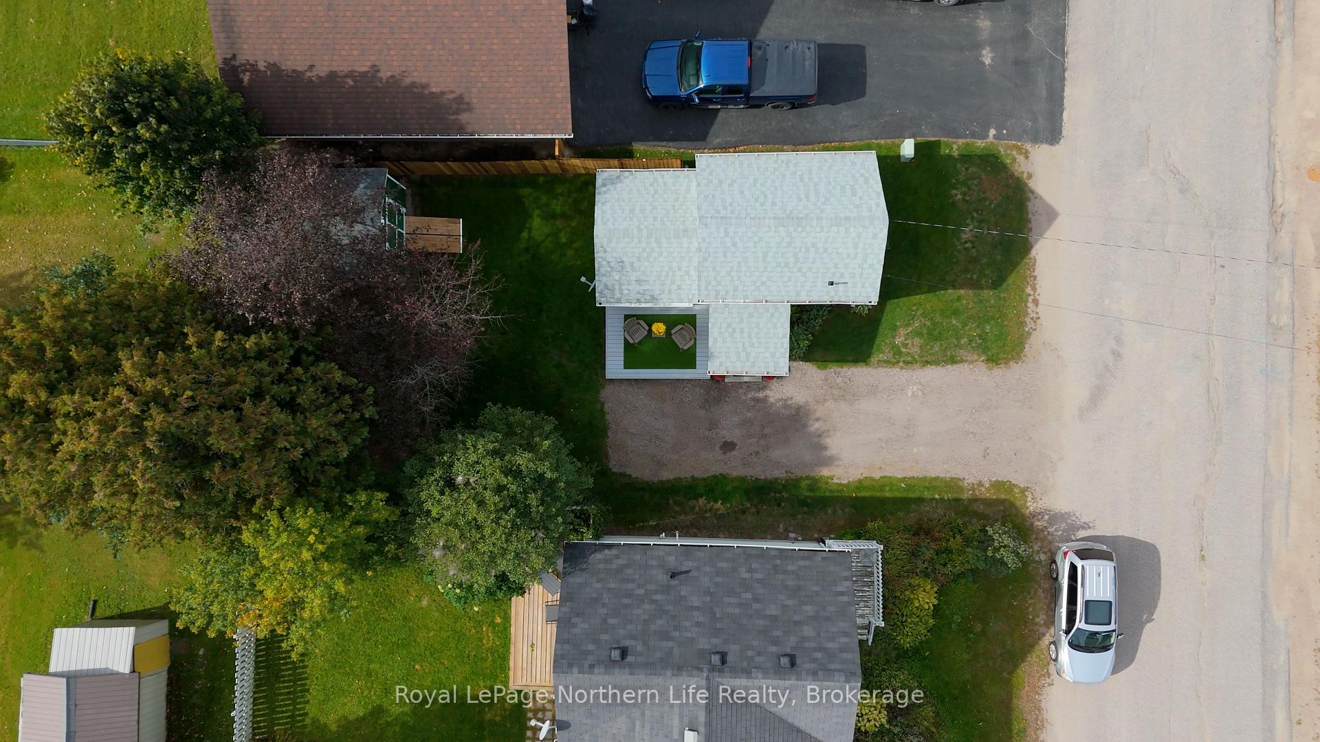 Photo 4 of 83 Memorial Park Drive, Powassan — HOMEH