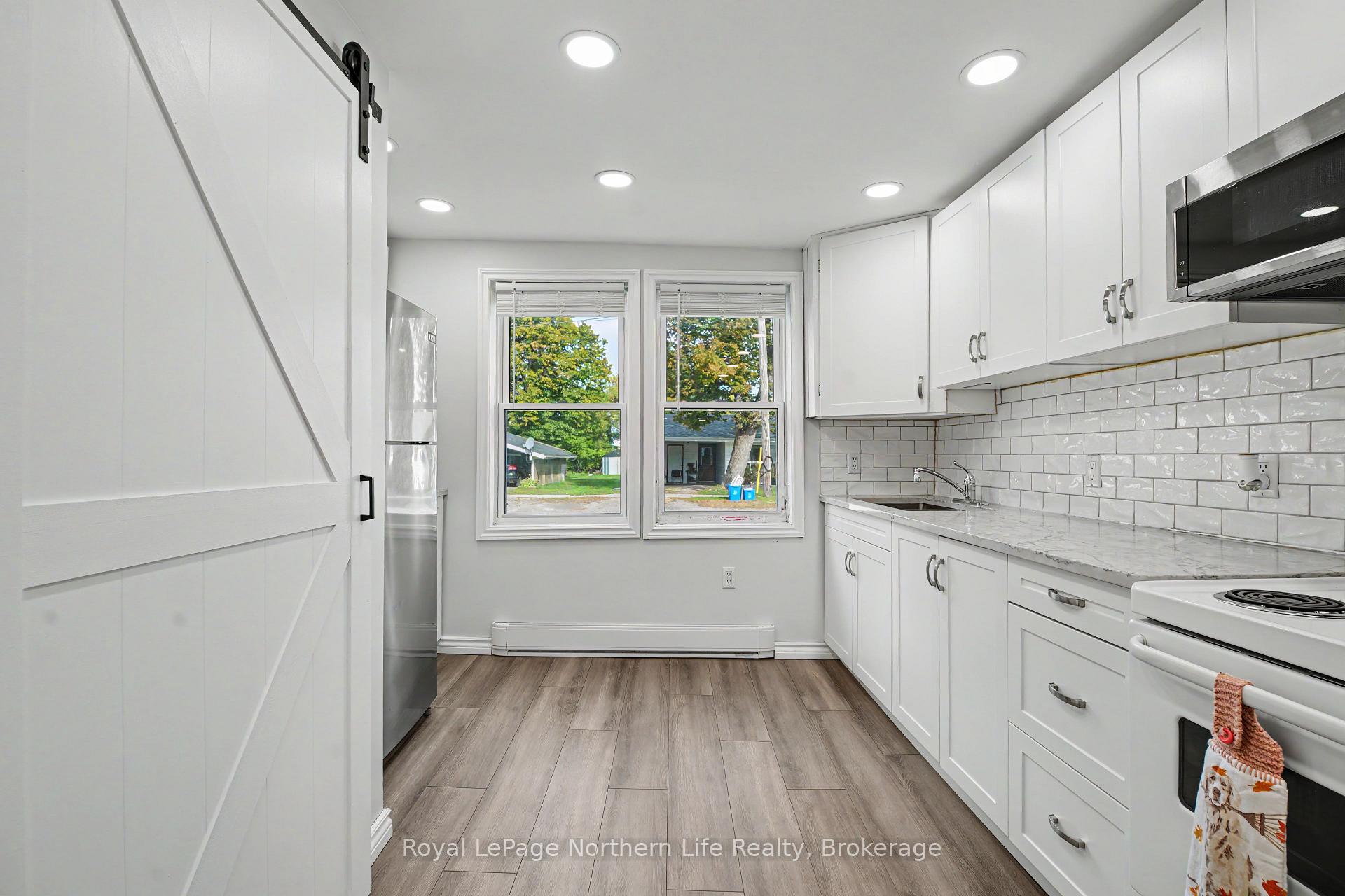 Photo 16 of 83 Memorial Park Drive, Powassan — HOMEH