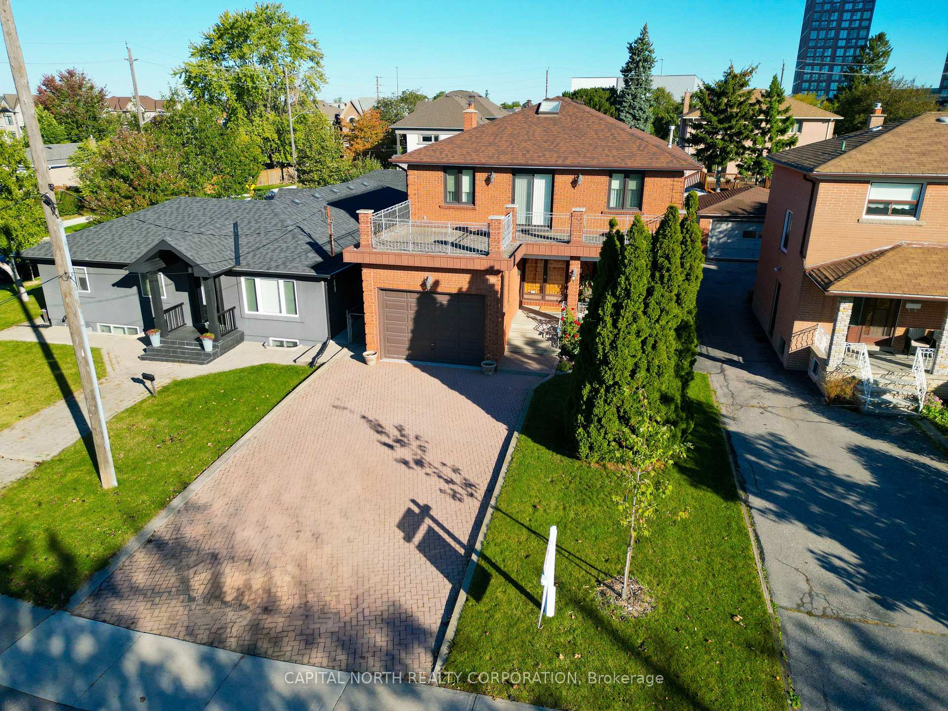 Photo 44 of 30 Cartwright Avenue, North York, Yorkdale-Glen Park — HOMEH