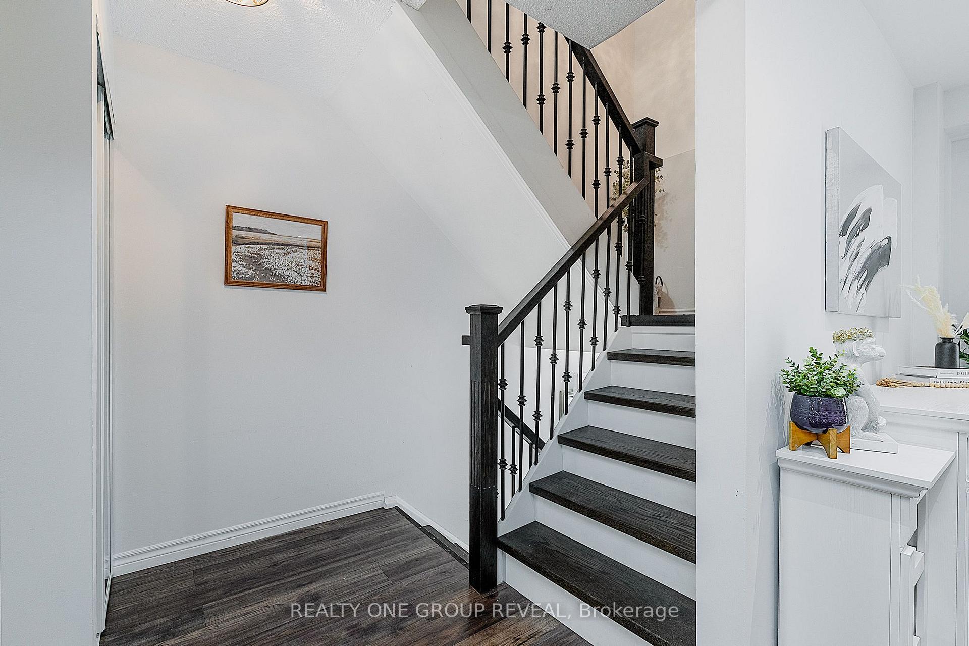 Photo 2 of Unit 15, 222 Pearson Street, Oshawa, O'Neill — HOMEH
