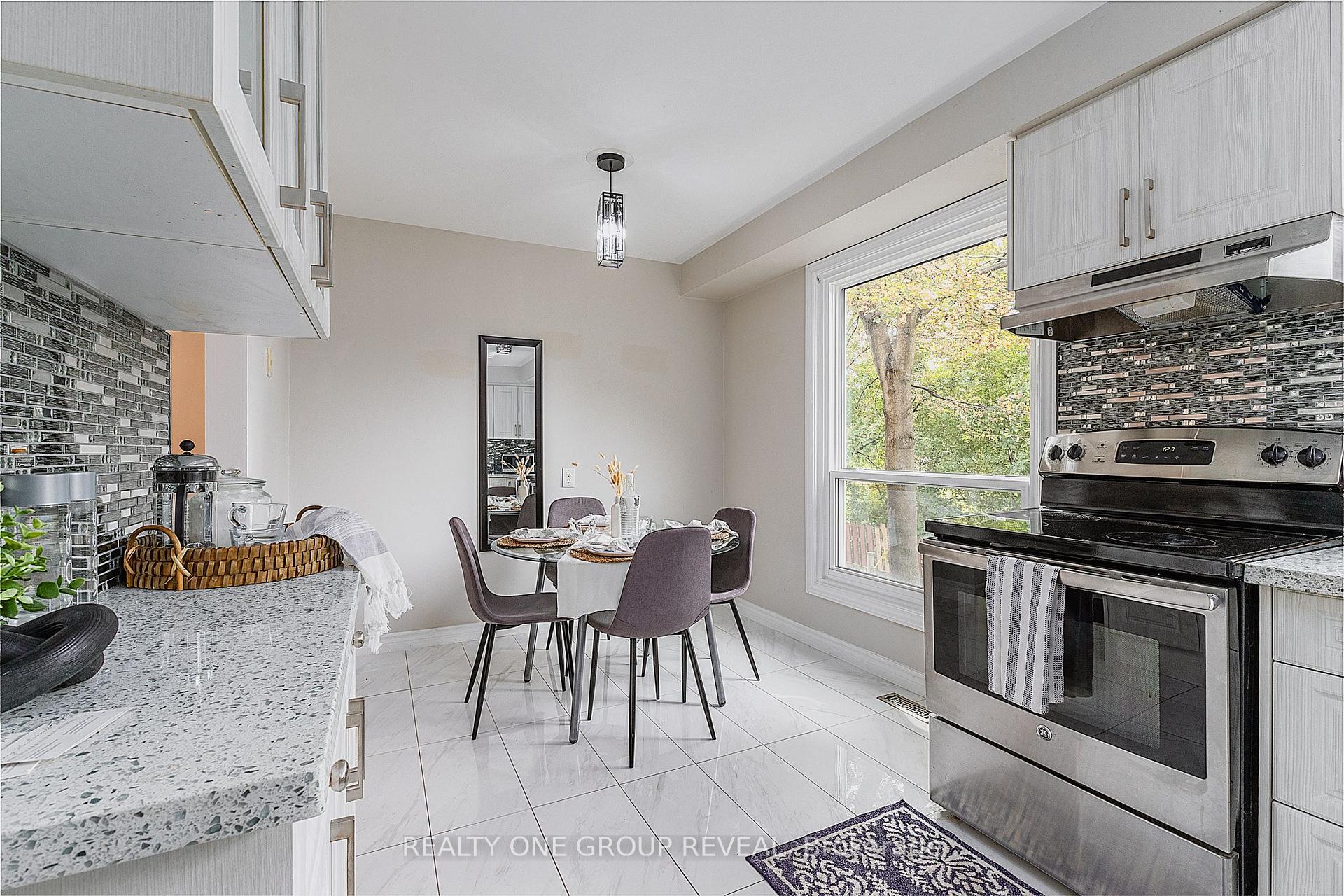 Photo 13 of Unit 15, 222 Pearson Street, Oshawa, O'Neill — HOMEH
