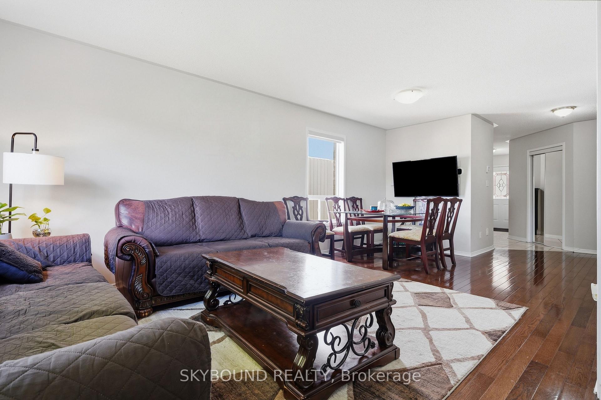 Photo 7 of 7419 Magistrate Terrace, Mississauga, Meadowvale Village — HOMEH