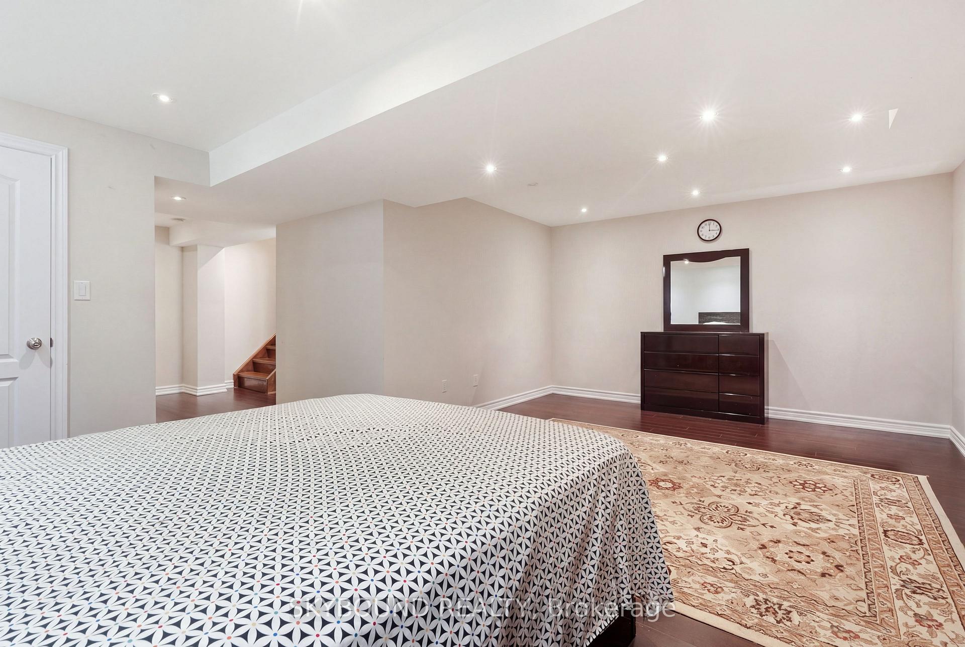 Photo 38 of 7419 Magistrate Terrace, Mississauga, Meadowvale Village — HOMEH