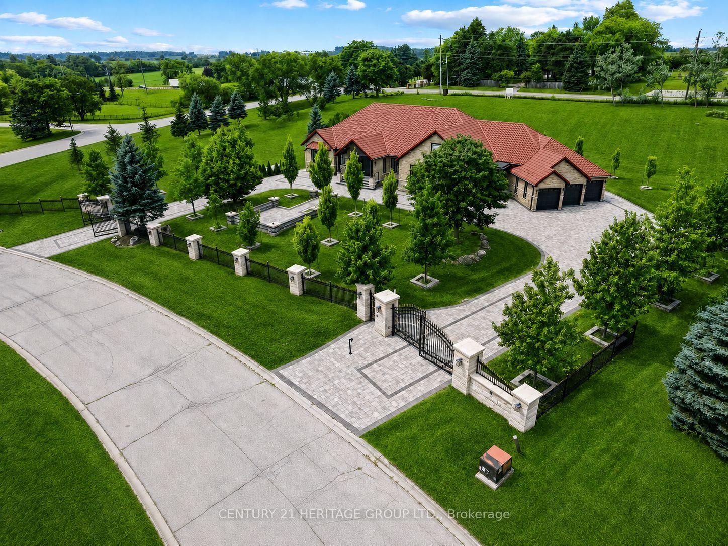 Photo 2 of 4 Loch Erne Lane, King, Nobleton — HOMEH