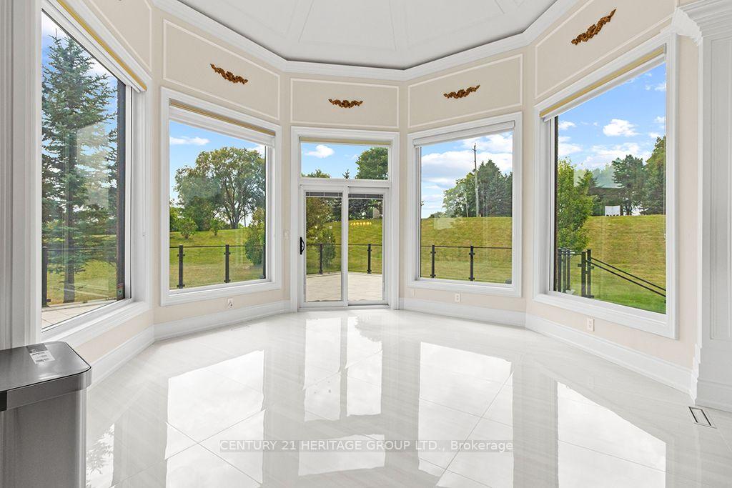 Photo 13 of 4 Loch Erne Lane, King, Nobleton — HOMEH