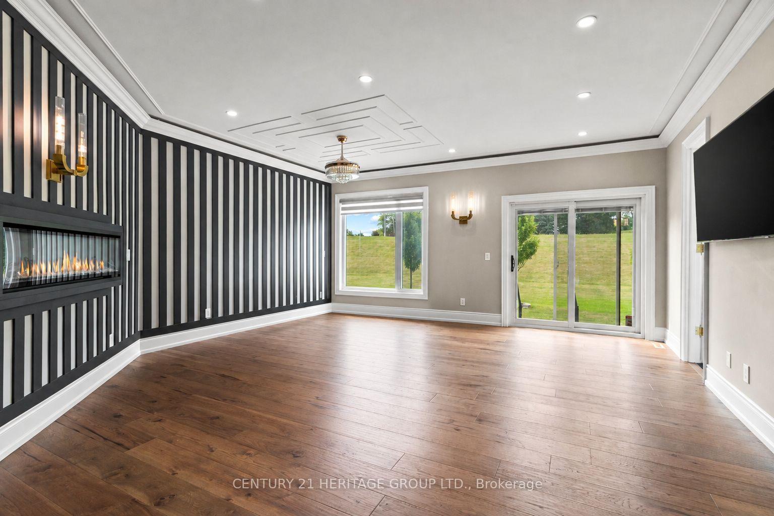 Photo 17 of 4 Loch Erne Lane, King, Nobleton — HOMEH