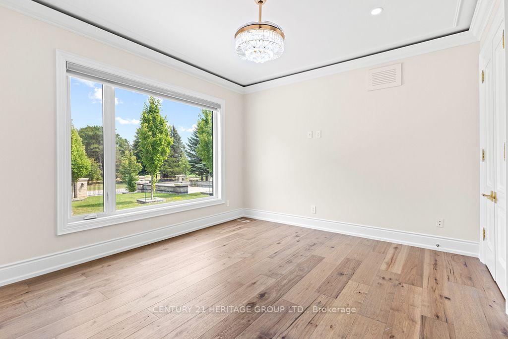 Photo 21 of 4 Loch Erne Lane, King, Nobleton — HOMEH