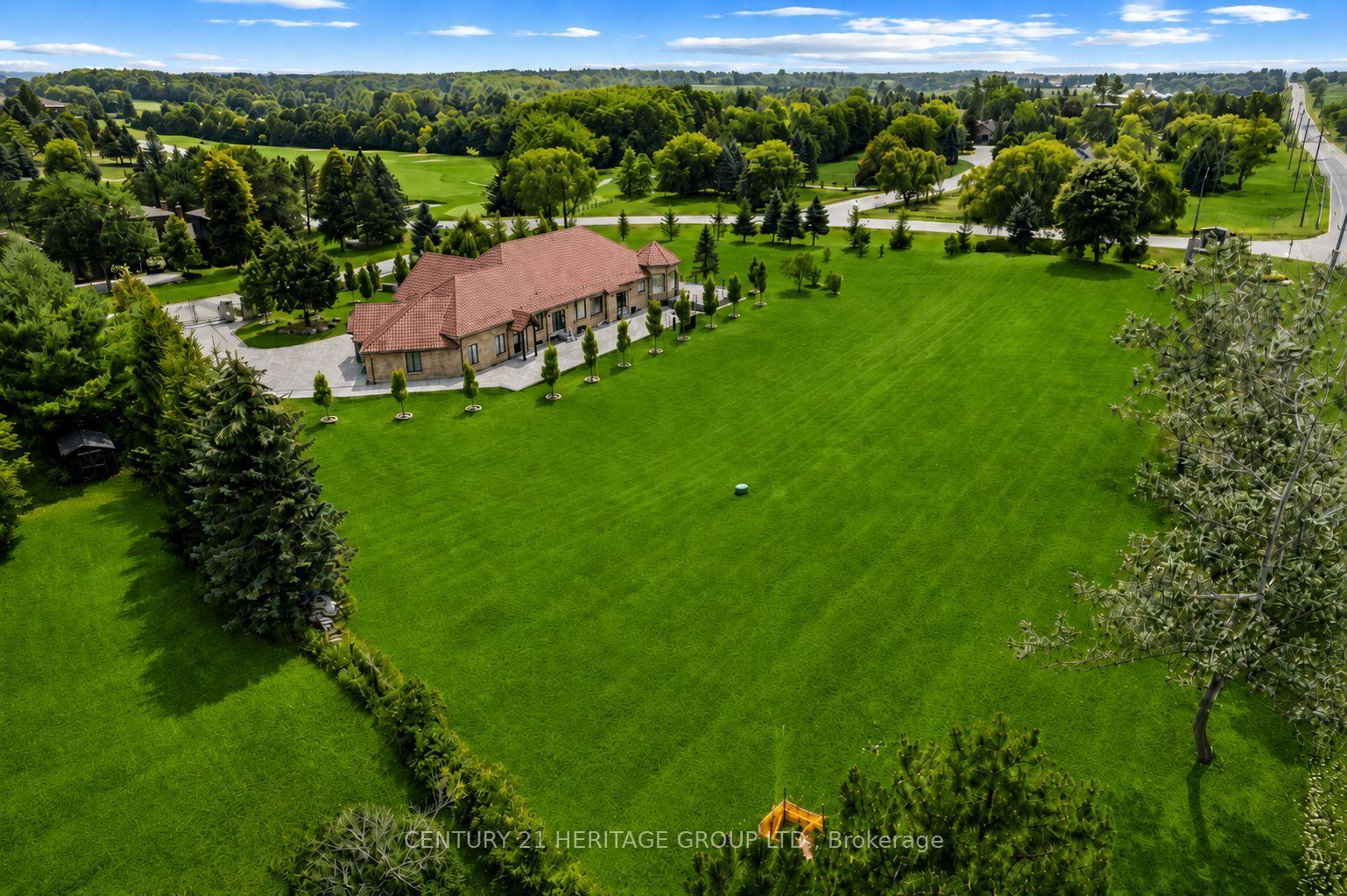 Photo 49 of 4 Loch Erne Lane, King, Nobleton — HOMEH