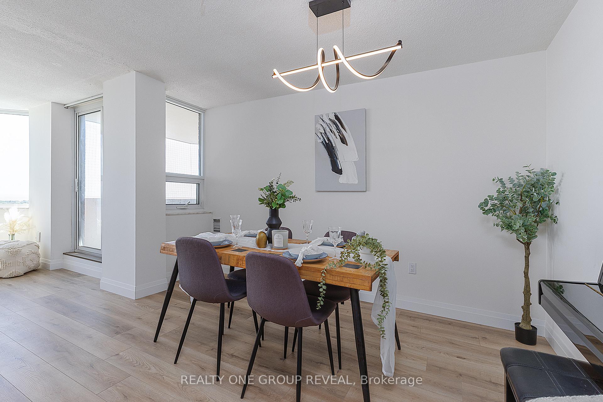 Photo 3 of Unit 1509, 121 Ling Road, Scarborough, West Hill — HOMEH