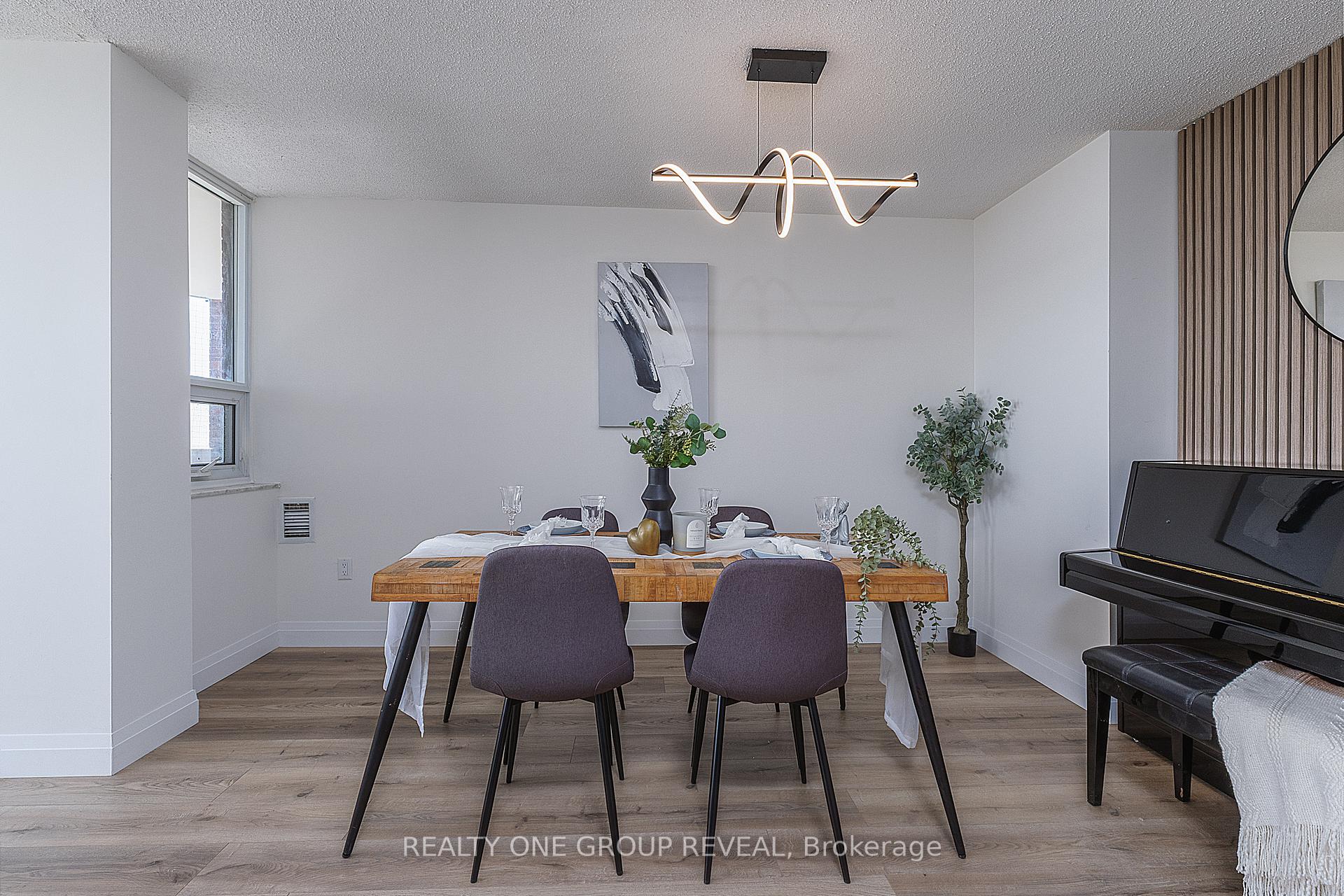 Photo 5 of Unit 1509, 121 Ling Road, Scarborough, West Hill — HOMEH