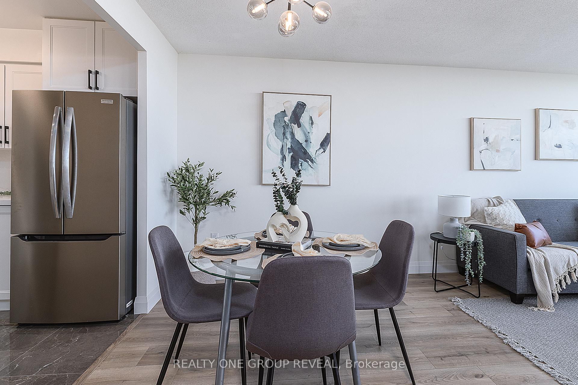 Photo 6 of Unit 1509, 121 Ling Road, Scarborough, West Hill — HOMEH