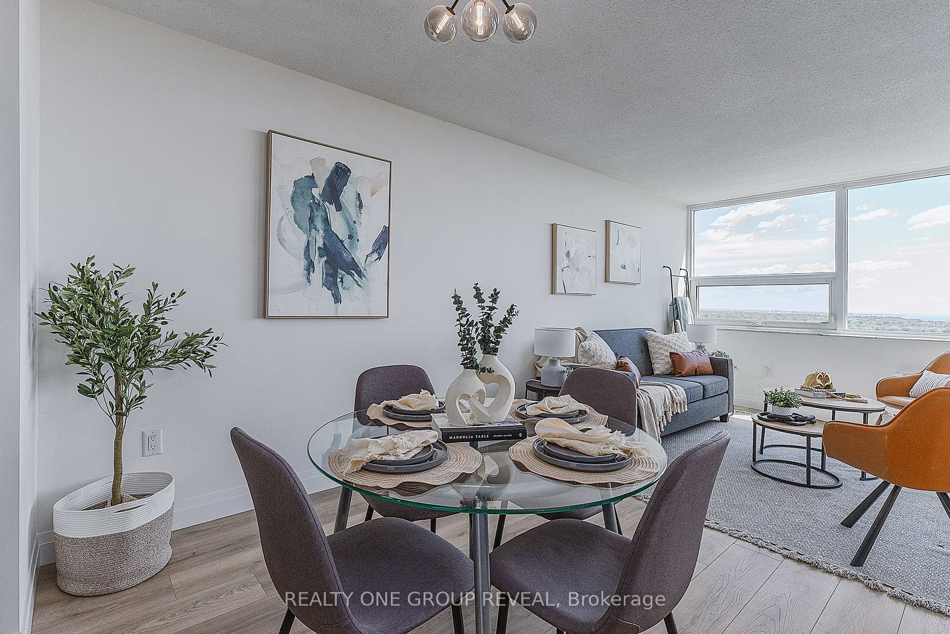 Photo 7 of Unit 1509, 121 Ling Road, Scarborough, West Hill — HOMEH