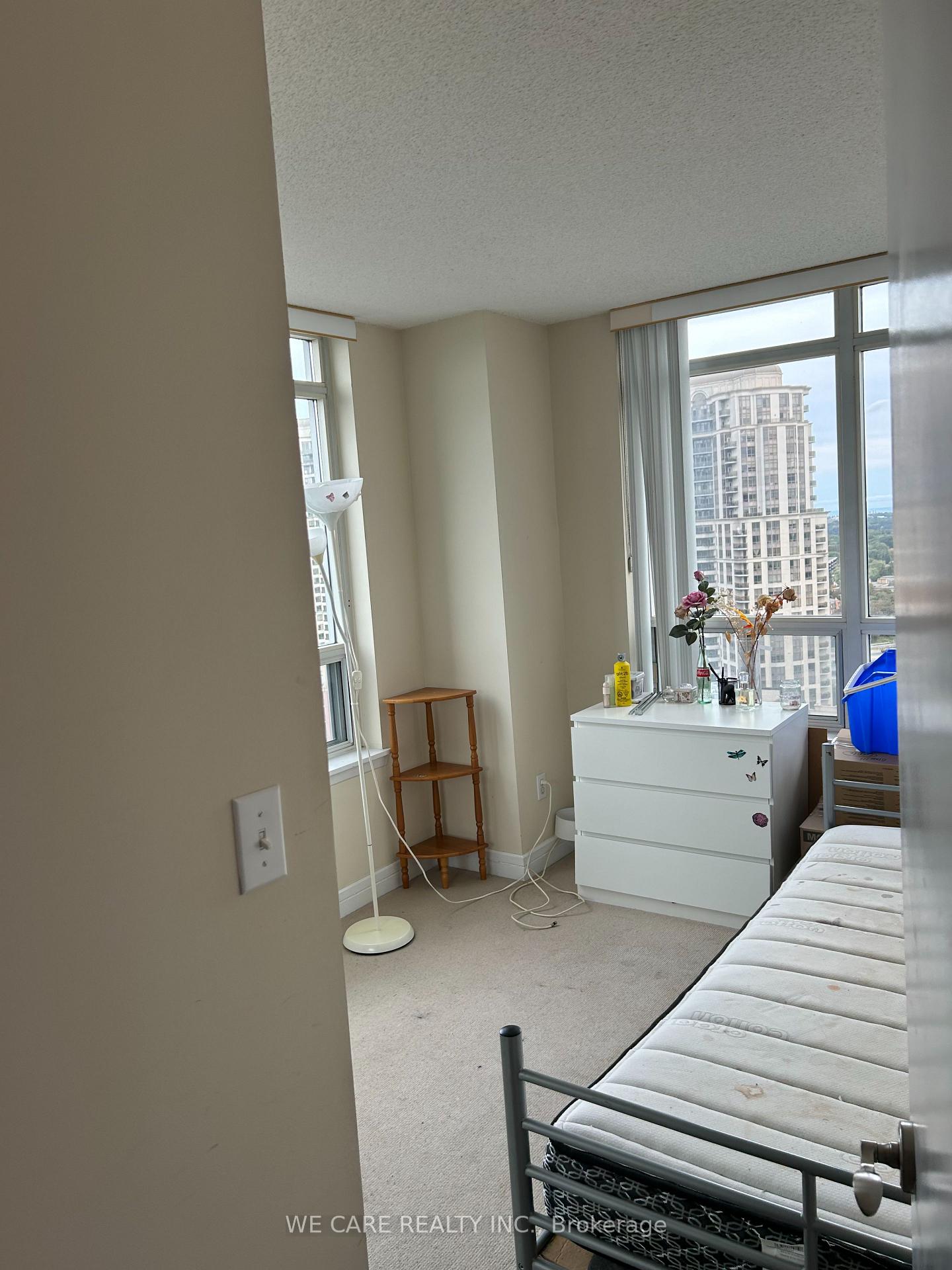 Photo 7 of Unit 2308, 16 Harrison Garden Boulevard, North York, Willowdale East — HOMEH