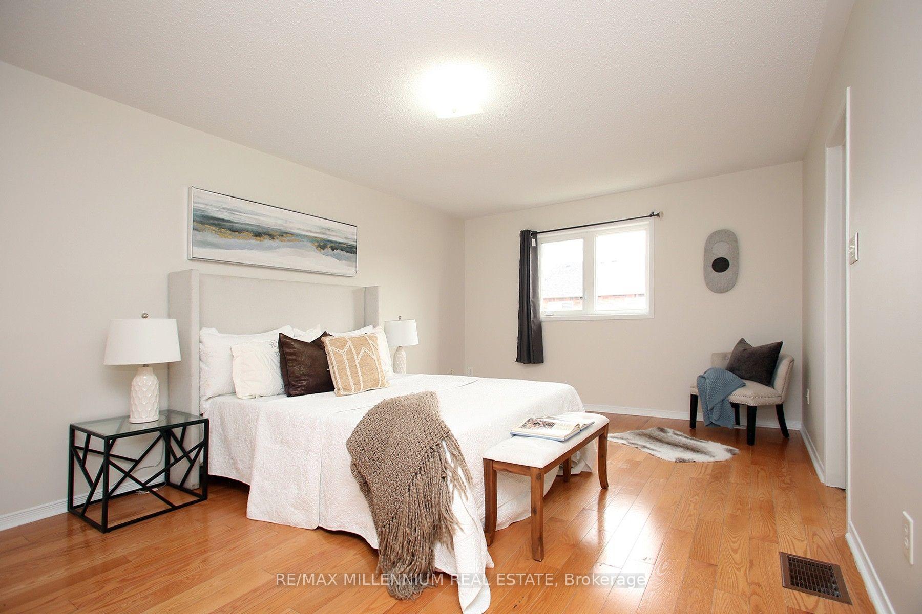 Photo 15 of 19 Tanasi Road, Brampton, Credit Valley — HOMEH