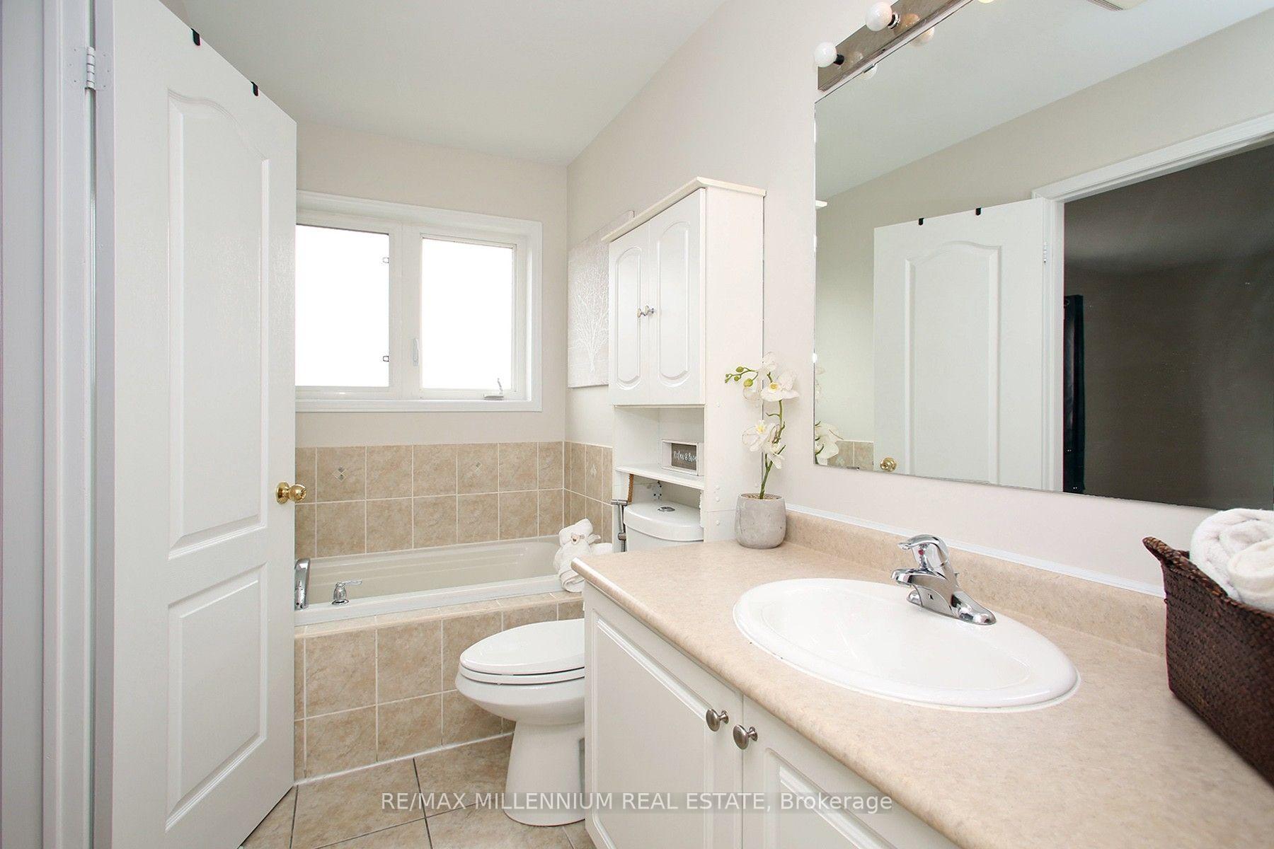 Photo 16 of 19 Tanasi Road, Brampton, Credit Valley — HOMEH