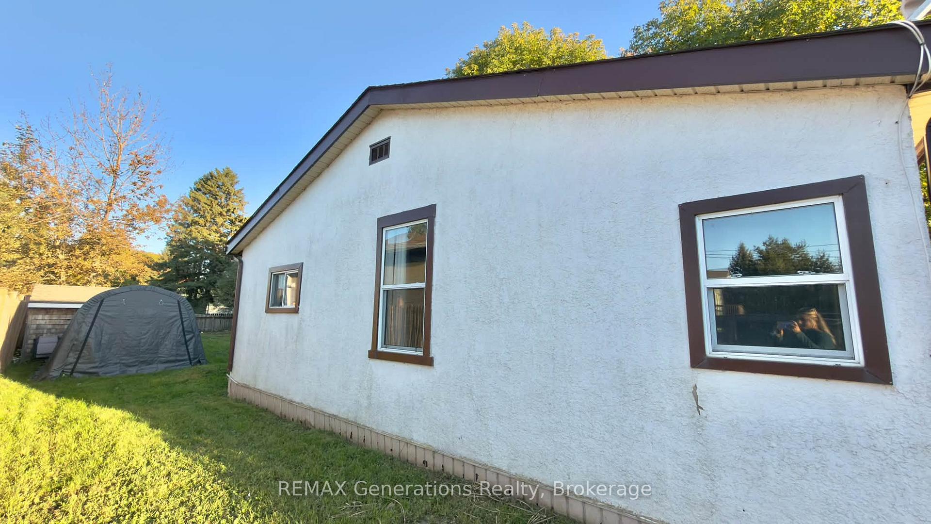 Photo 8 of 503 High Street S, Thunder Bay, Court / Cumberland — HOMEH