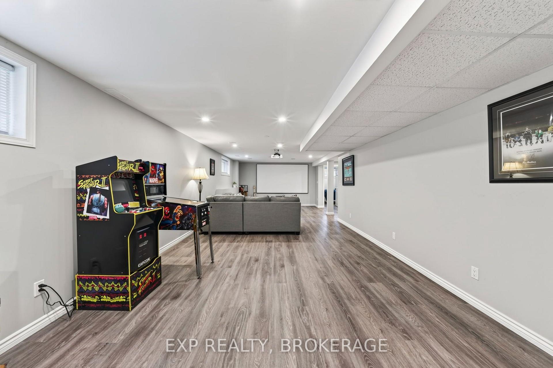 Photo 22 of 411 Abbot Street, Kingston, City Northwest — HOMEH