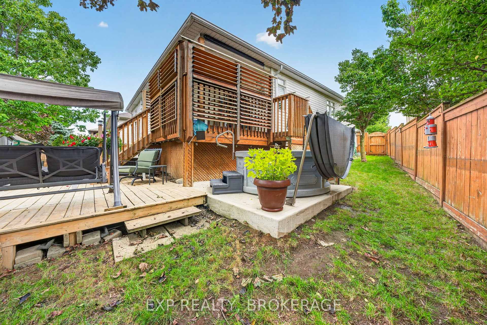 Photo 31 of 411 Abbot Street, Kingston, City Northwest — HOMEH