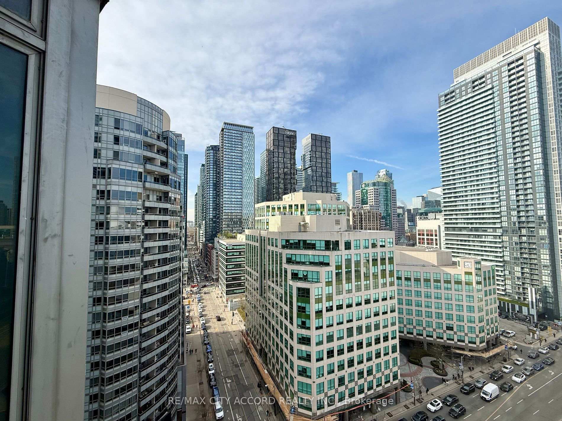 Photo 3 of Unit 2102, 361 Front Street W, Toronto, Waterfront Communities — HOMEH