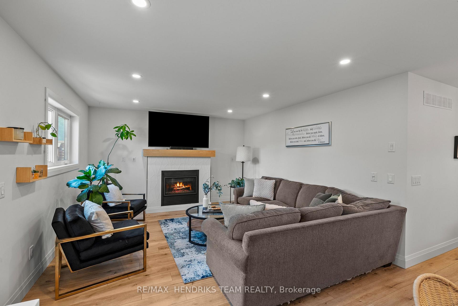 Photo 15 of 24 Prospect Avenue, St. Catharines, Facer — HOMEH