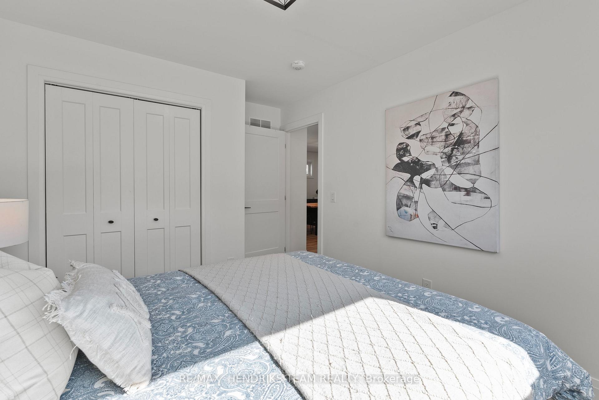 Photo 24 of 24 Prospect Avenue, St. Catharines, Facer — HOMEH