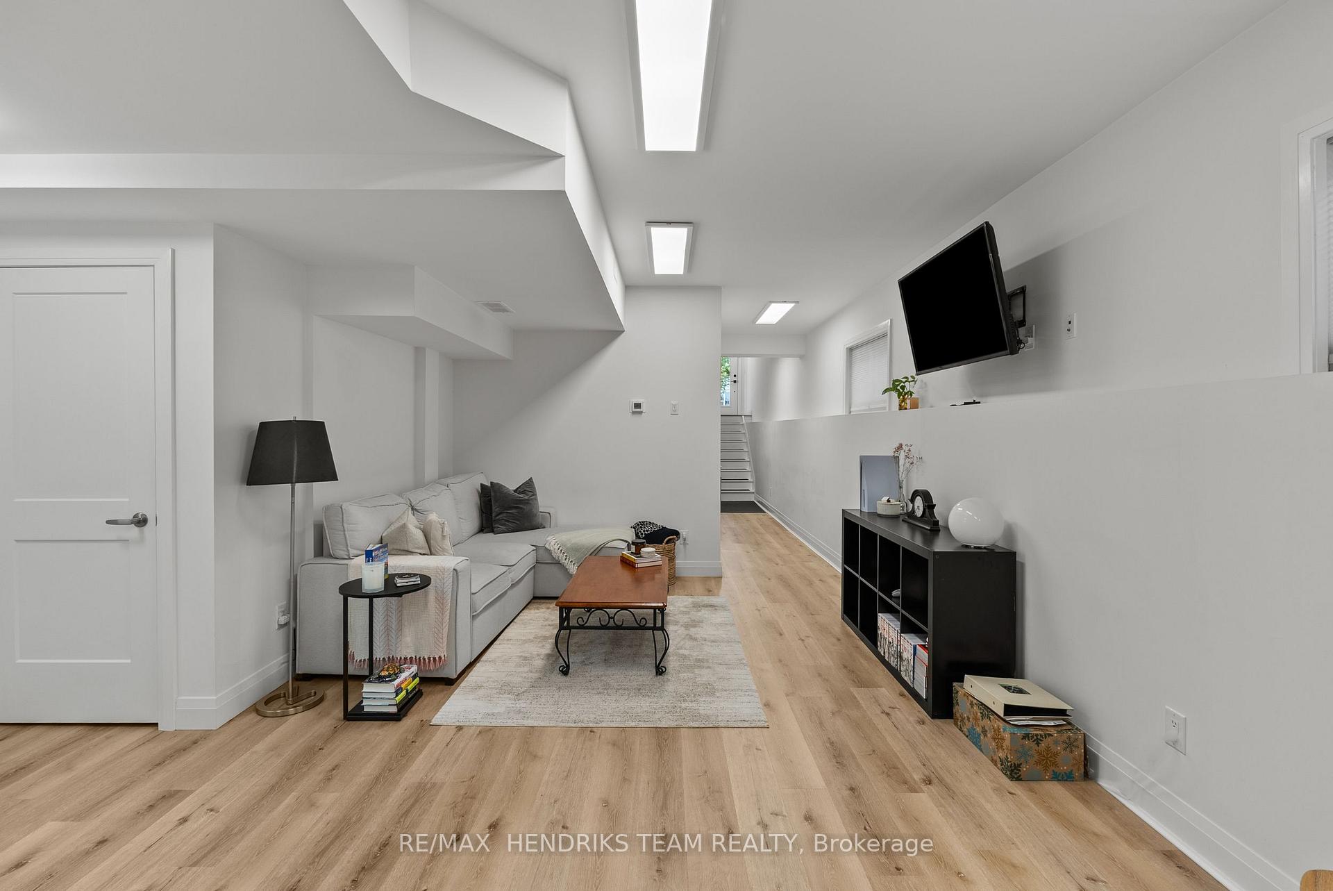 Photo 31 of 24 Prospect Avenue, St. Catharines, Facer — HOMEH