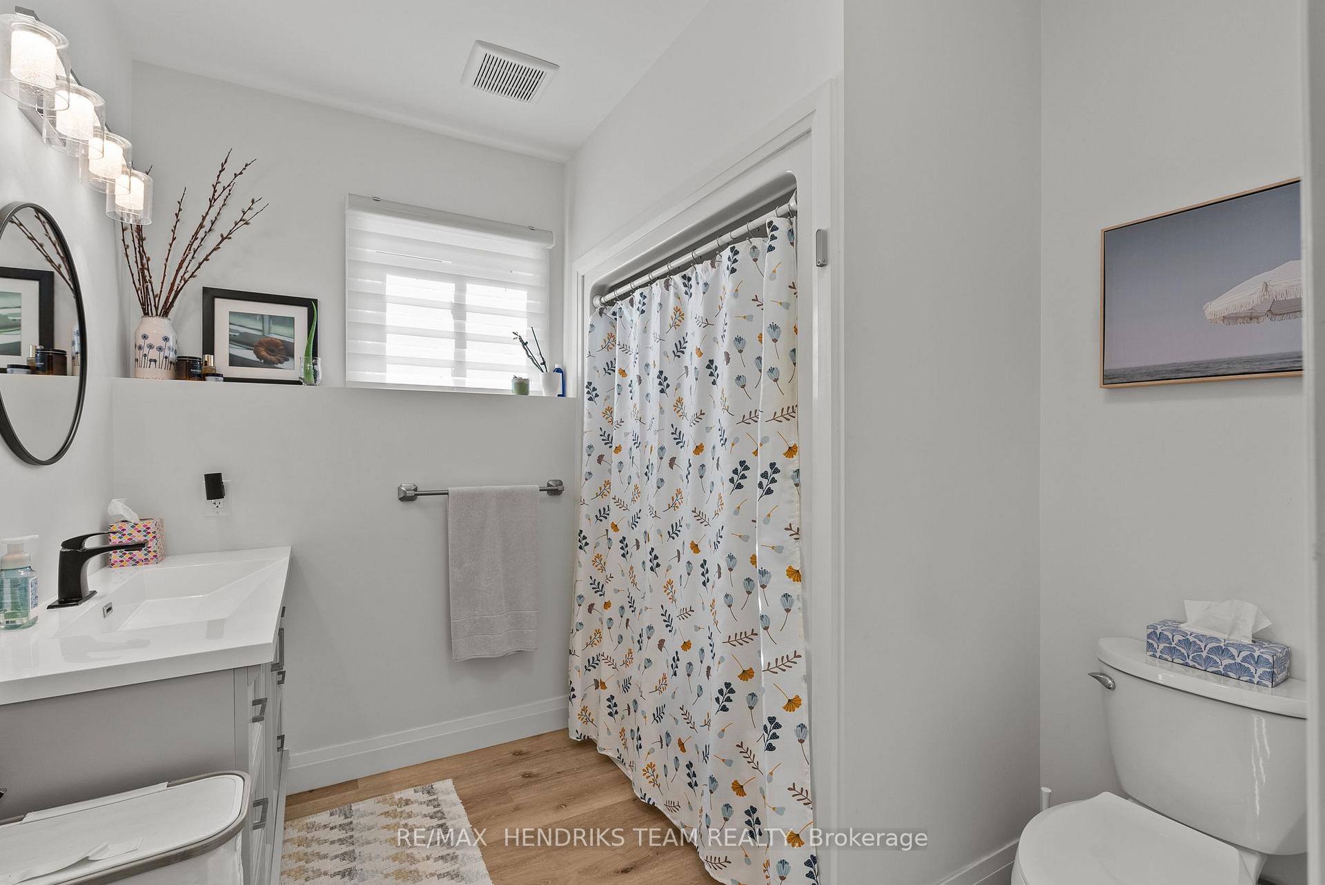Photo 37 of 24 Prospect Avenue, St. Catharines, Facer — HOMEH