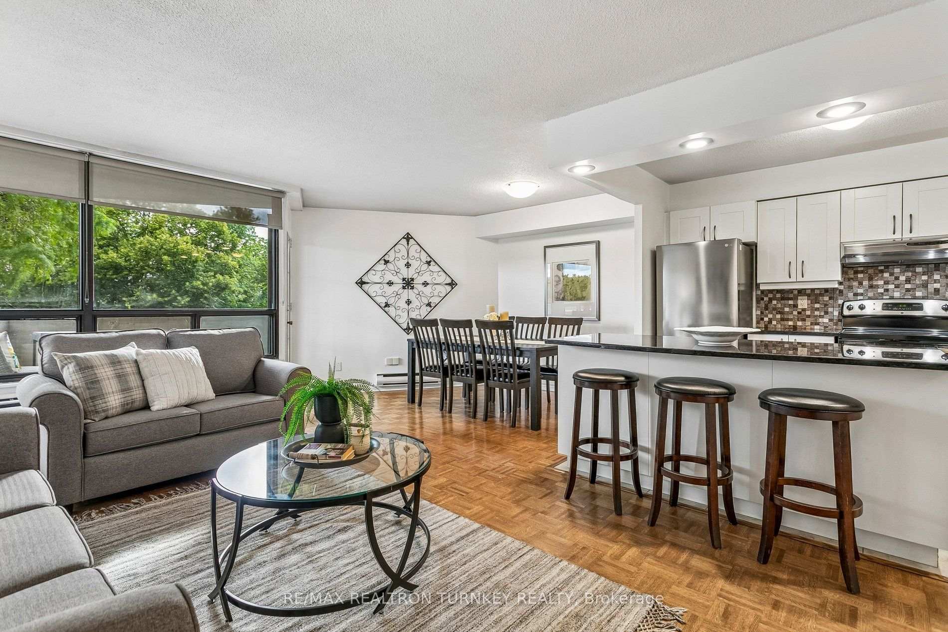 Photo 11 of Unit A12, 296 Mill Road, Etobicoke, Markland Wood — HOMEH