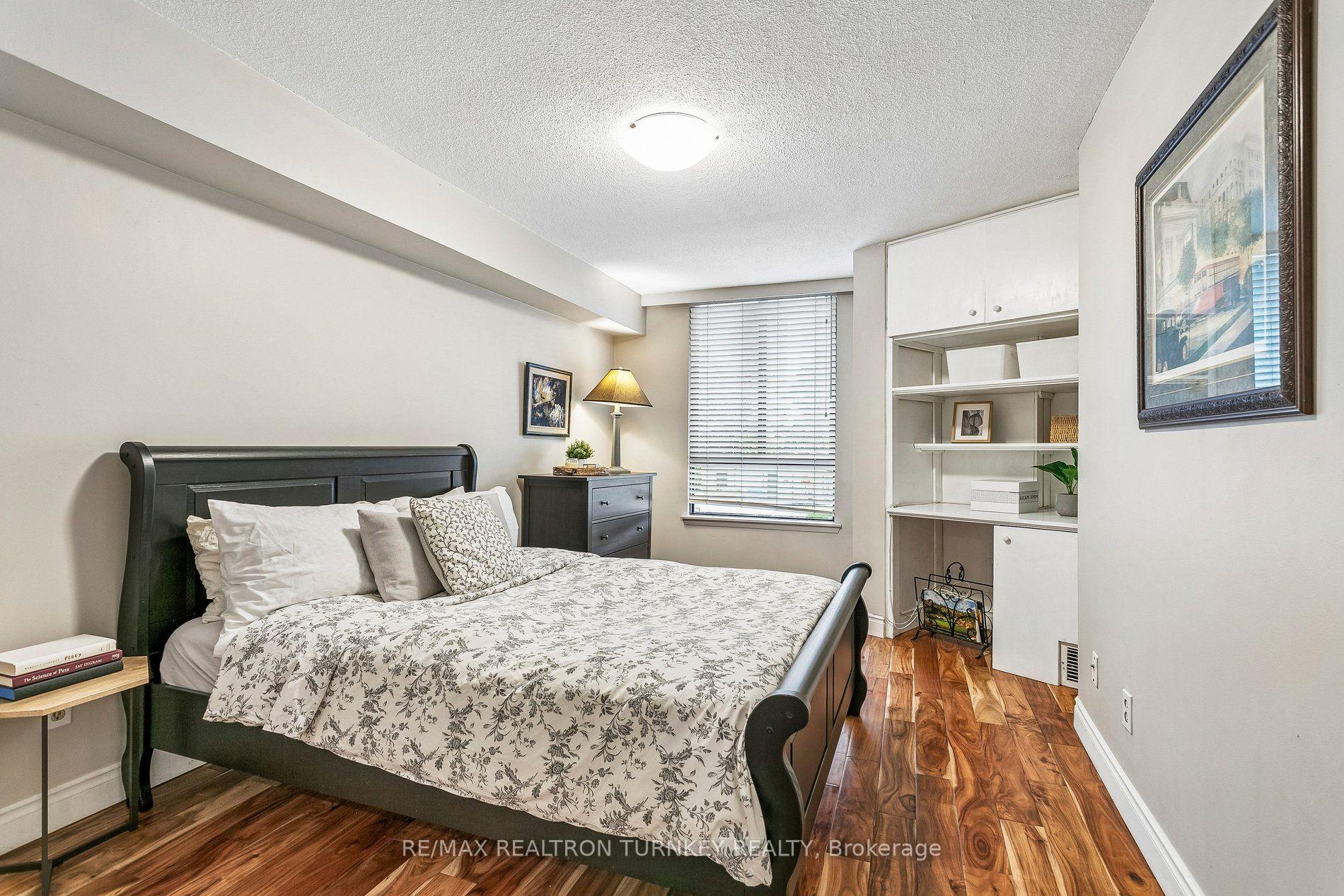 Photo 19 of Unit A12, 296 Mill Road, Etobicoke, Markland Wood — HOMEH