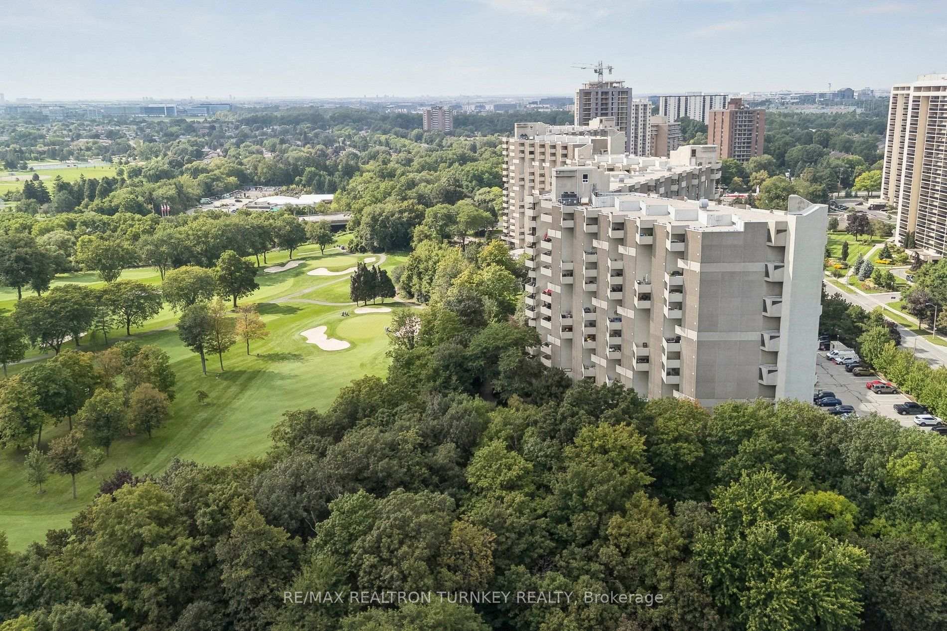 Photo 31 of Unit A12, 296 Mill Road, Etobicoke, Markland Wood — HOMEH