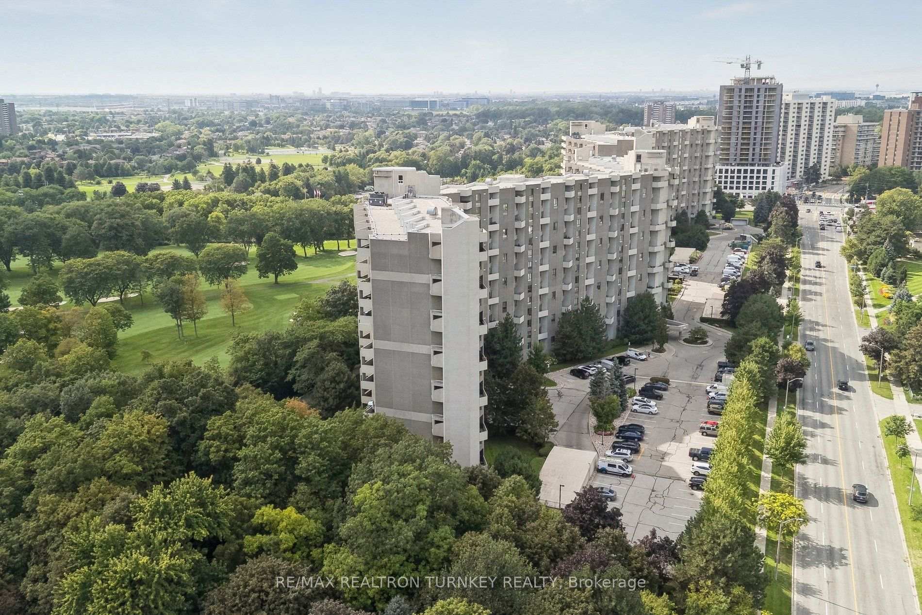 Photo 32 of Unit A12, 296 Mill Road, Etobicoke, Markland Wood — HOMEH