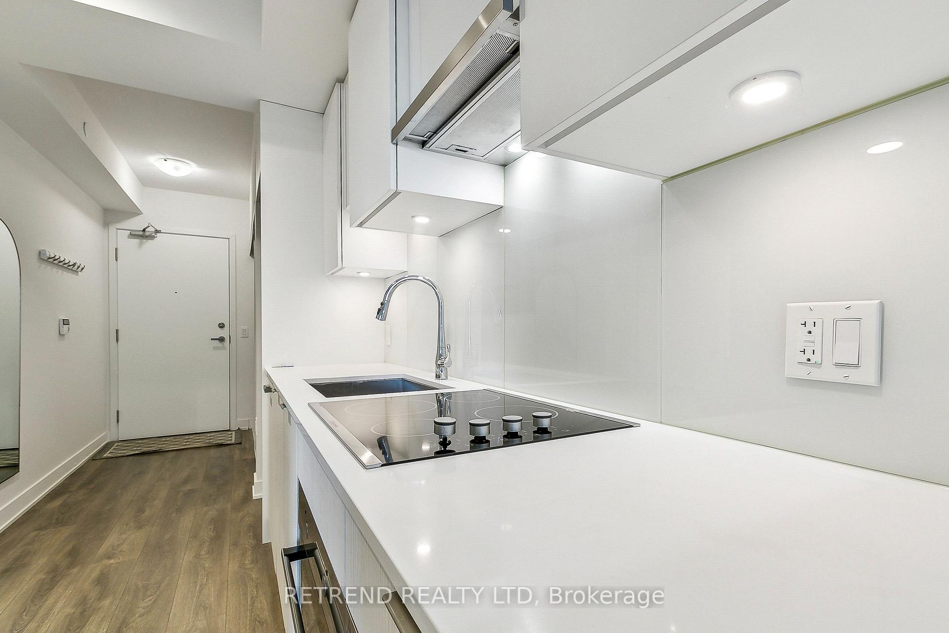 Photo 9 of Unit 1402, 195 Redpath Avenue, Toronto, Mount Pleasant West — HOMEH