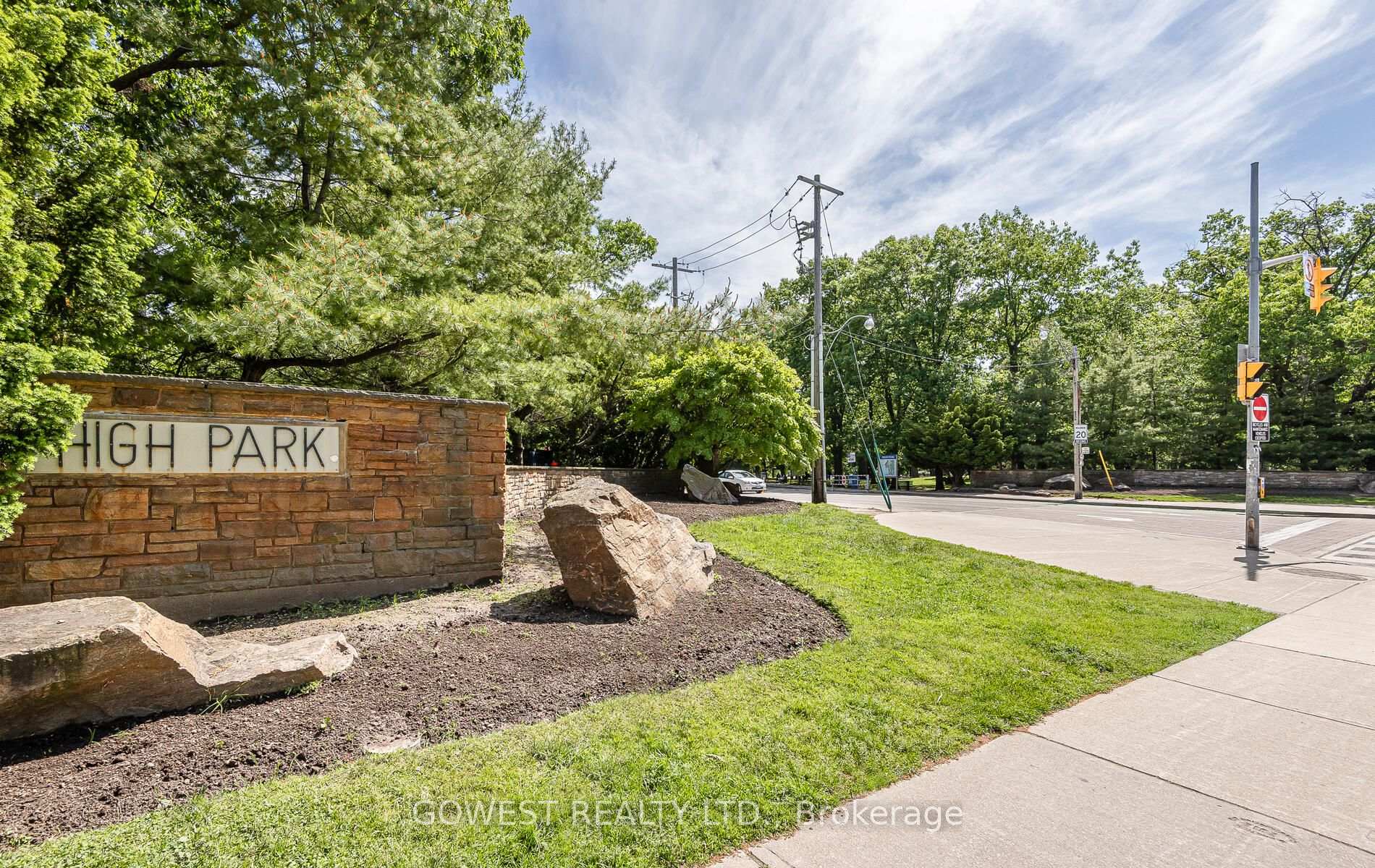 Photo 24 of Unit 306, 205 Keele Street, Toronto, High Park North — HOMEH
