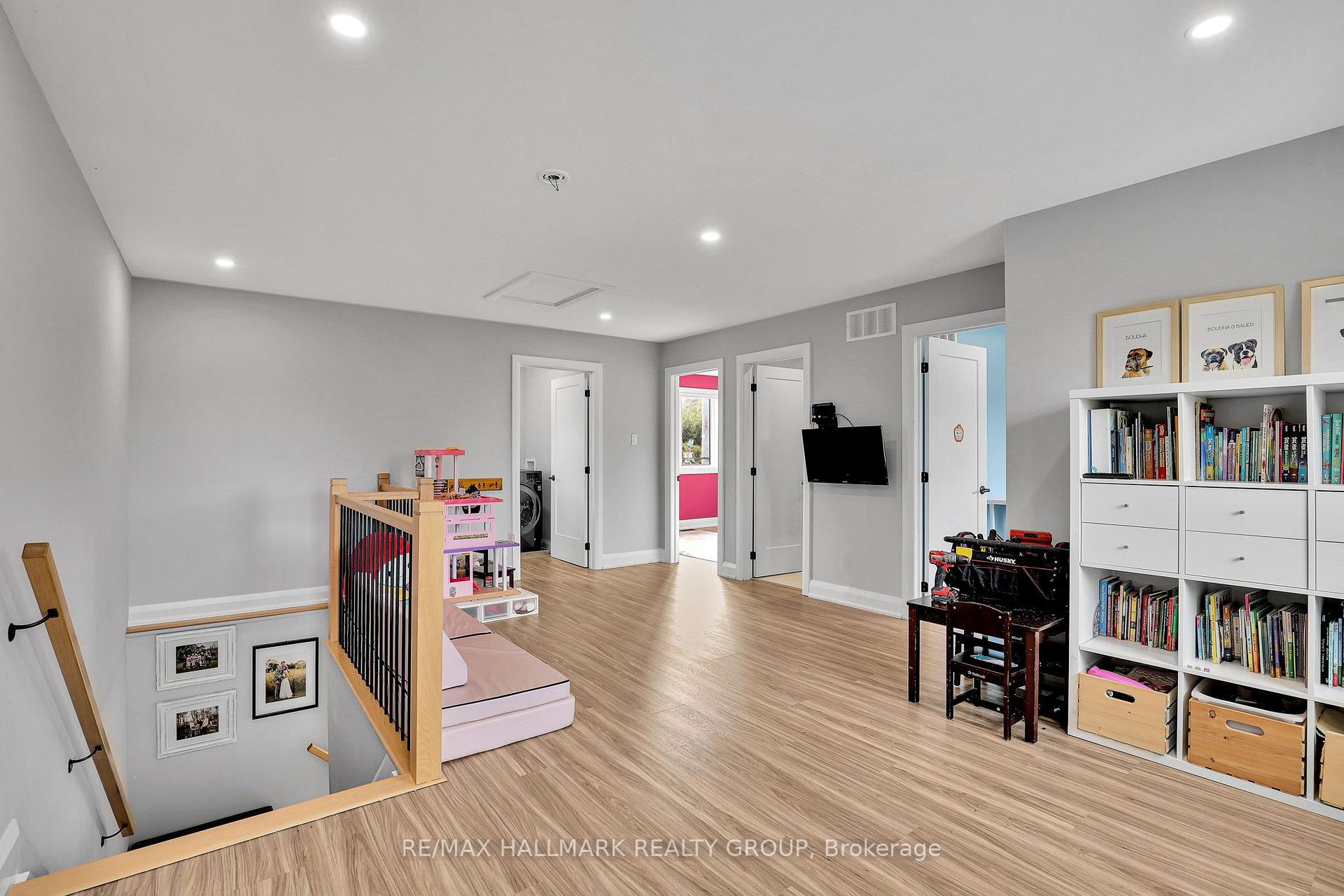Photo 13 of 1233 Whitmore Avenue, Ottawa, Bel Air Heights — HOMEH