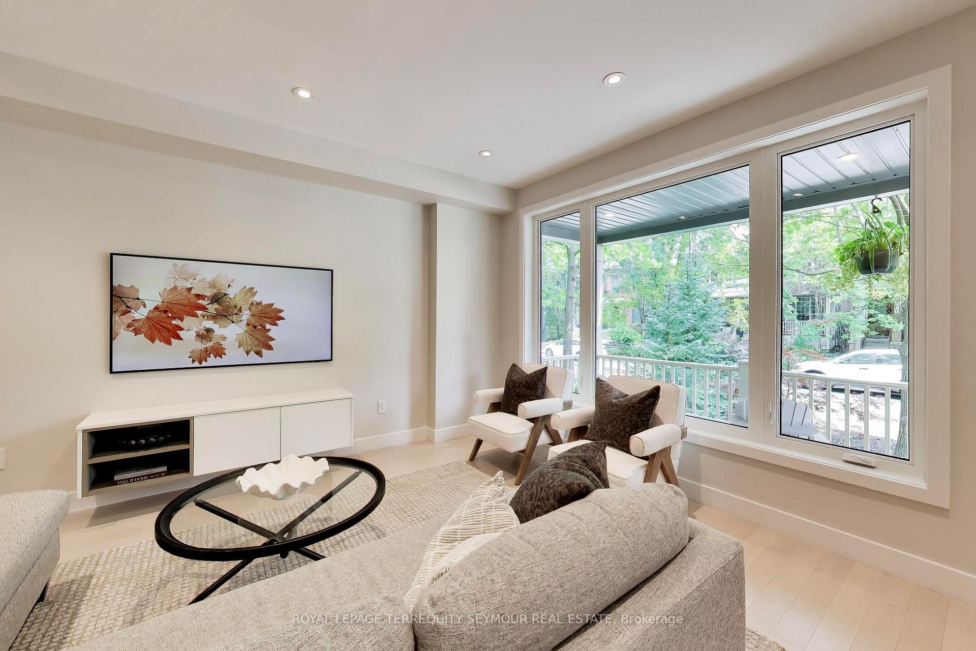 Photo 5 of 74 Winners Circle, Toronto, The Beaches — HOMEH