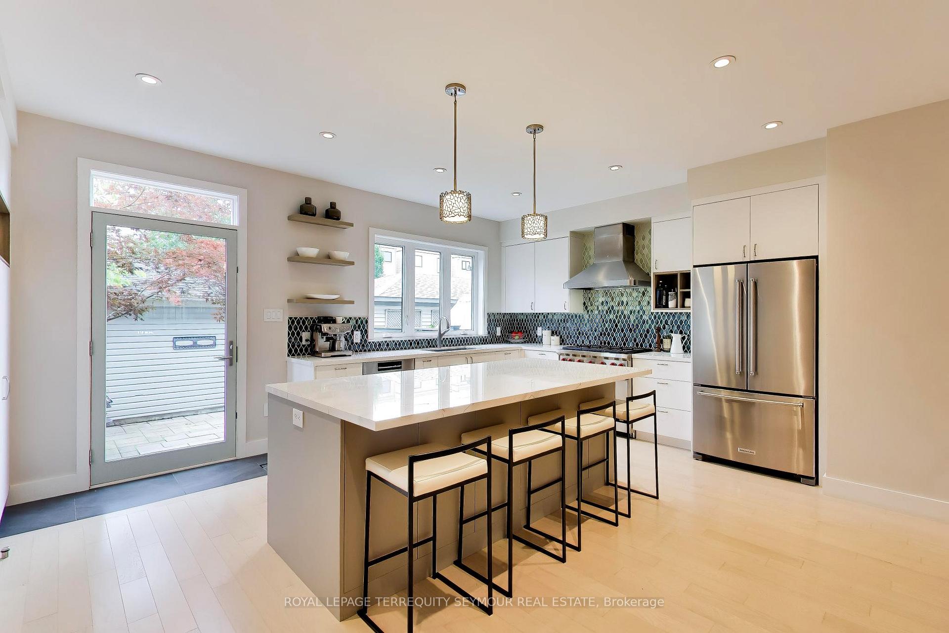 Photo 10 of 74 Winners Circle, Toronto, The Beaches — HOMEH