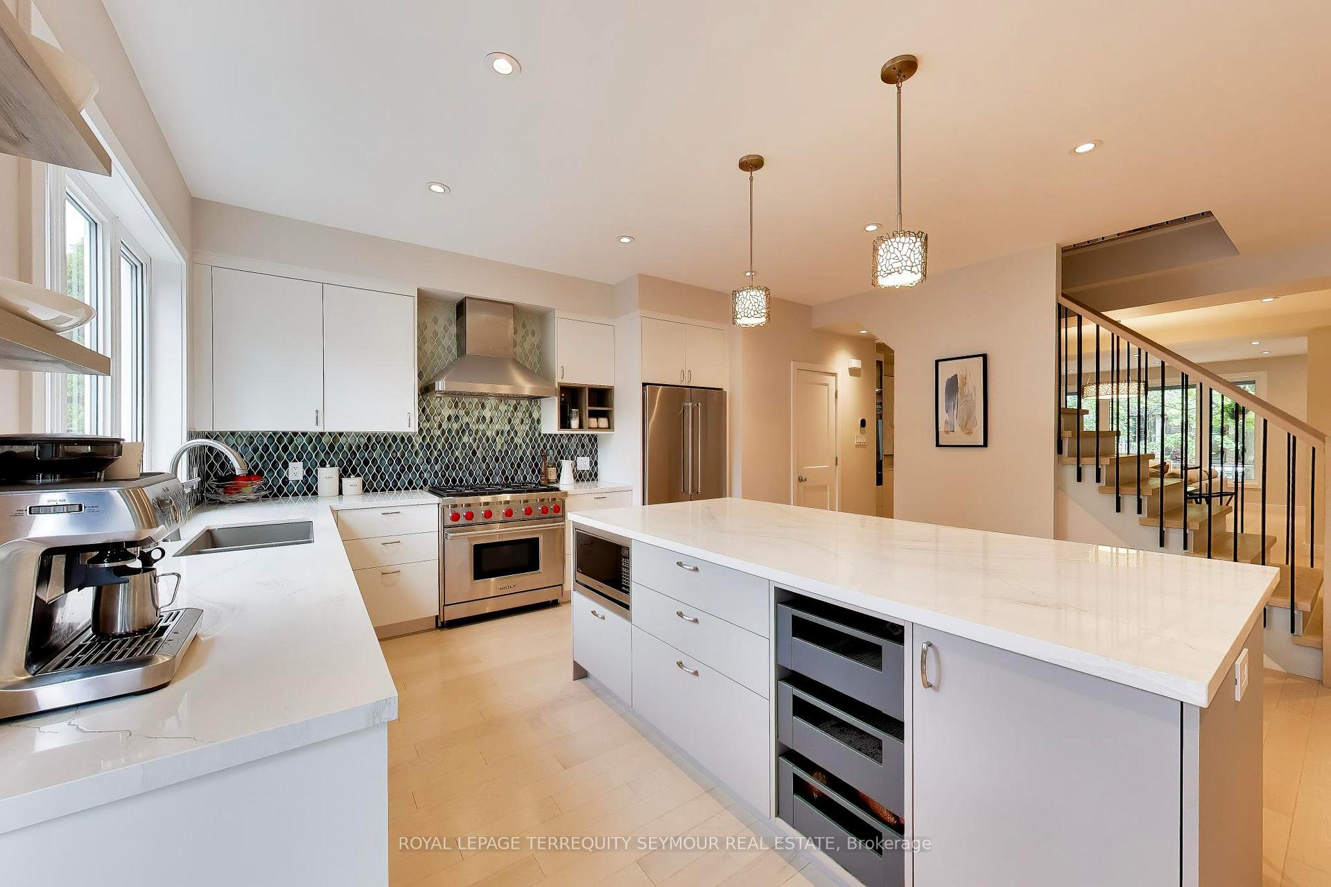 Photo 12 of 74 Winners Circle, Toronto, The Beaches — HOMEH