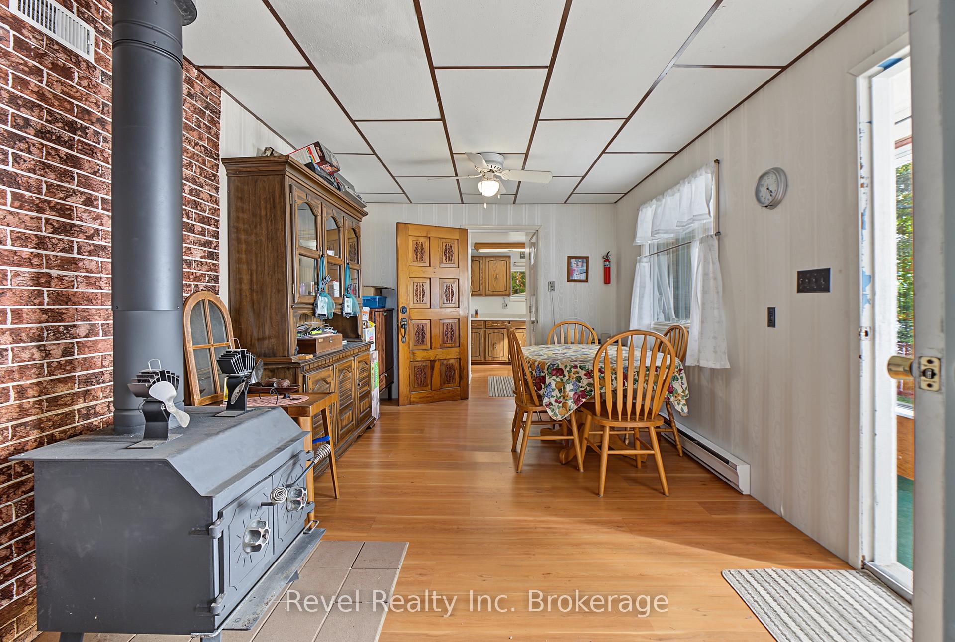 Photo 19 of 274 Mallard Haven Road, Chisholm — HOMEH