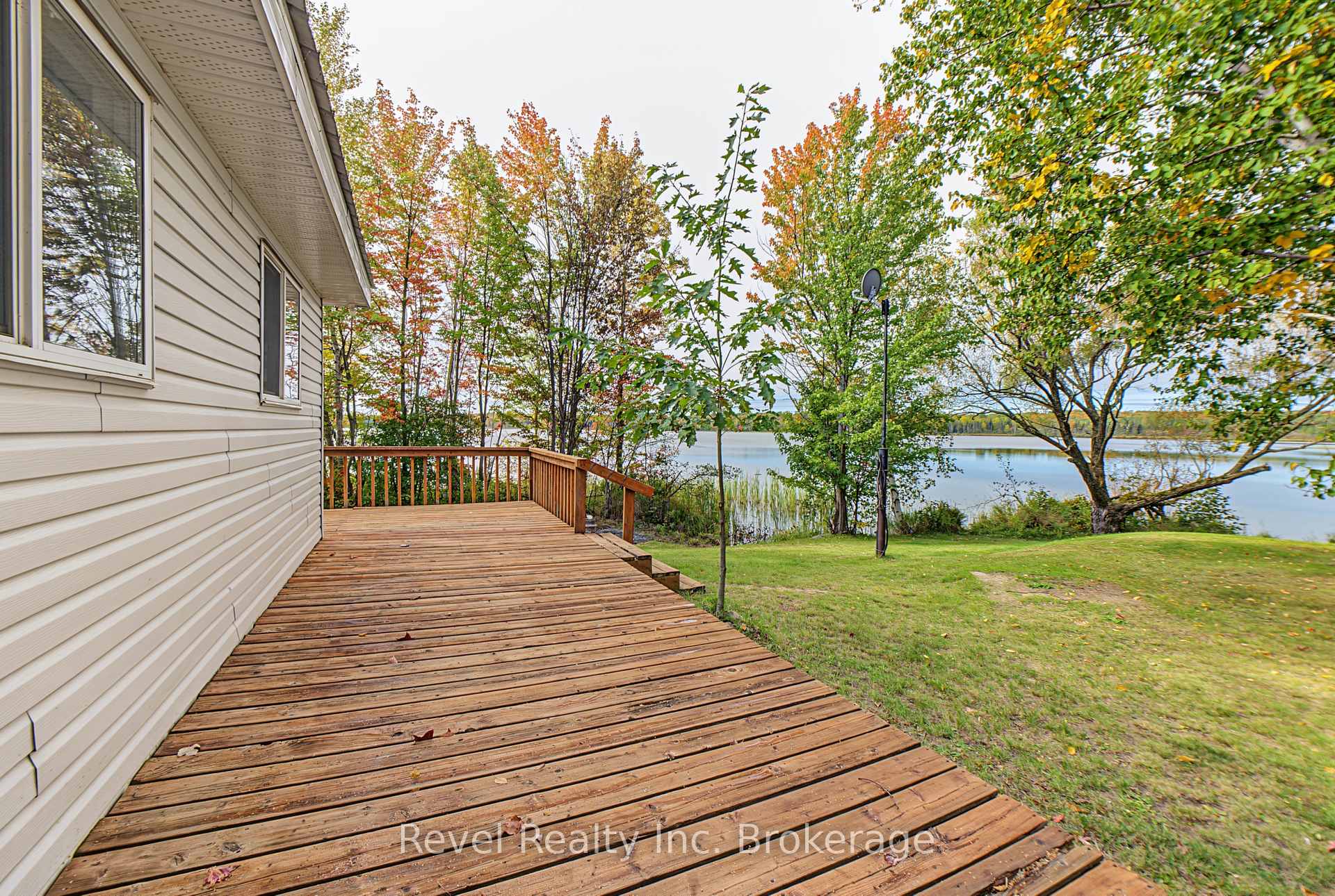 Photo 35 of 274 Mallard Haven Road, Chisholm — HOMEH