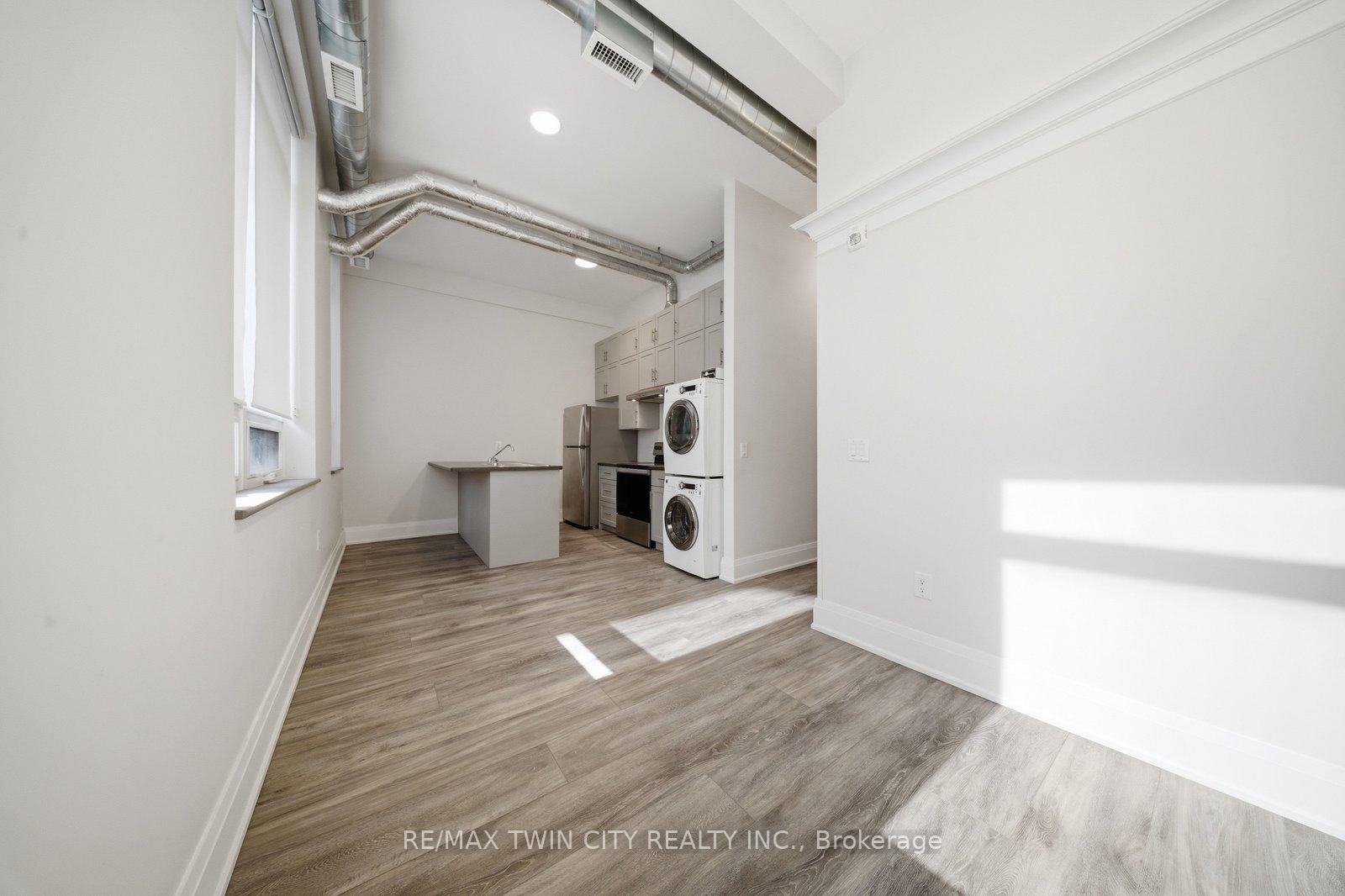 Photo 3 of Unit 201, 11 Queen Street, Brantford, Downtown Core — HOMEH