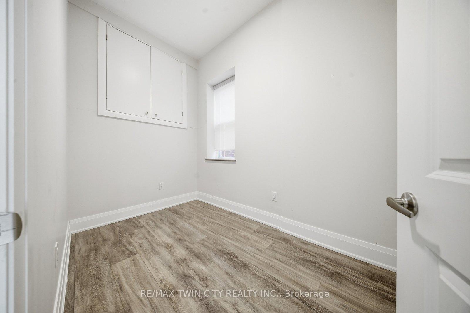 Photo 9 of Unit 201, 11 Queen Street, Brantford, Downtown Core — HOMEH
