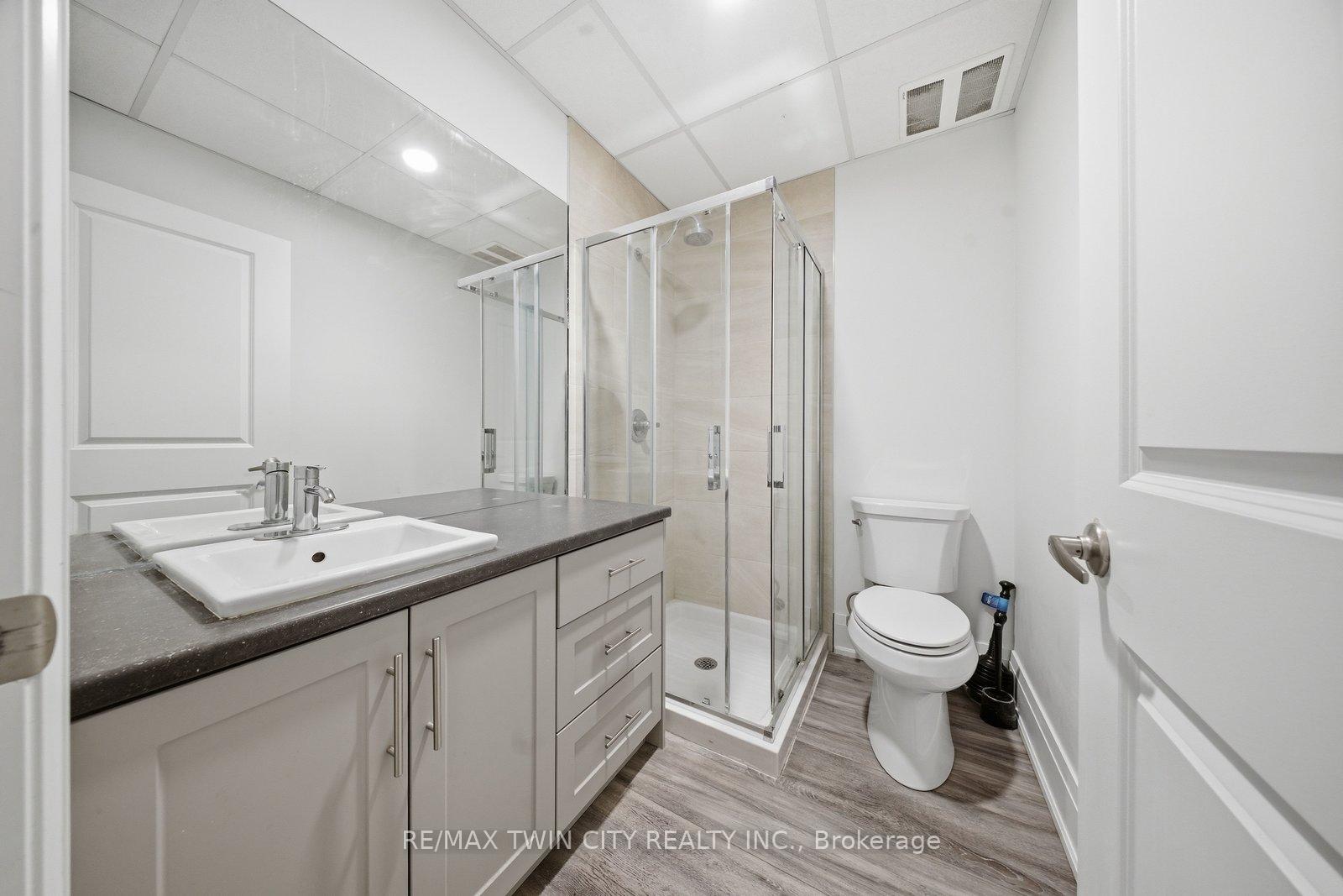 Photo 10 of Unit 201, 11 Queen Street, Brantford, Downtown Core — HOMEH