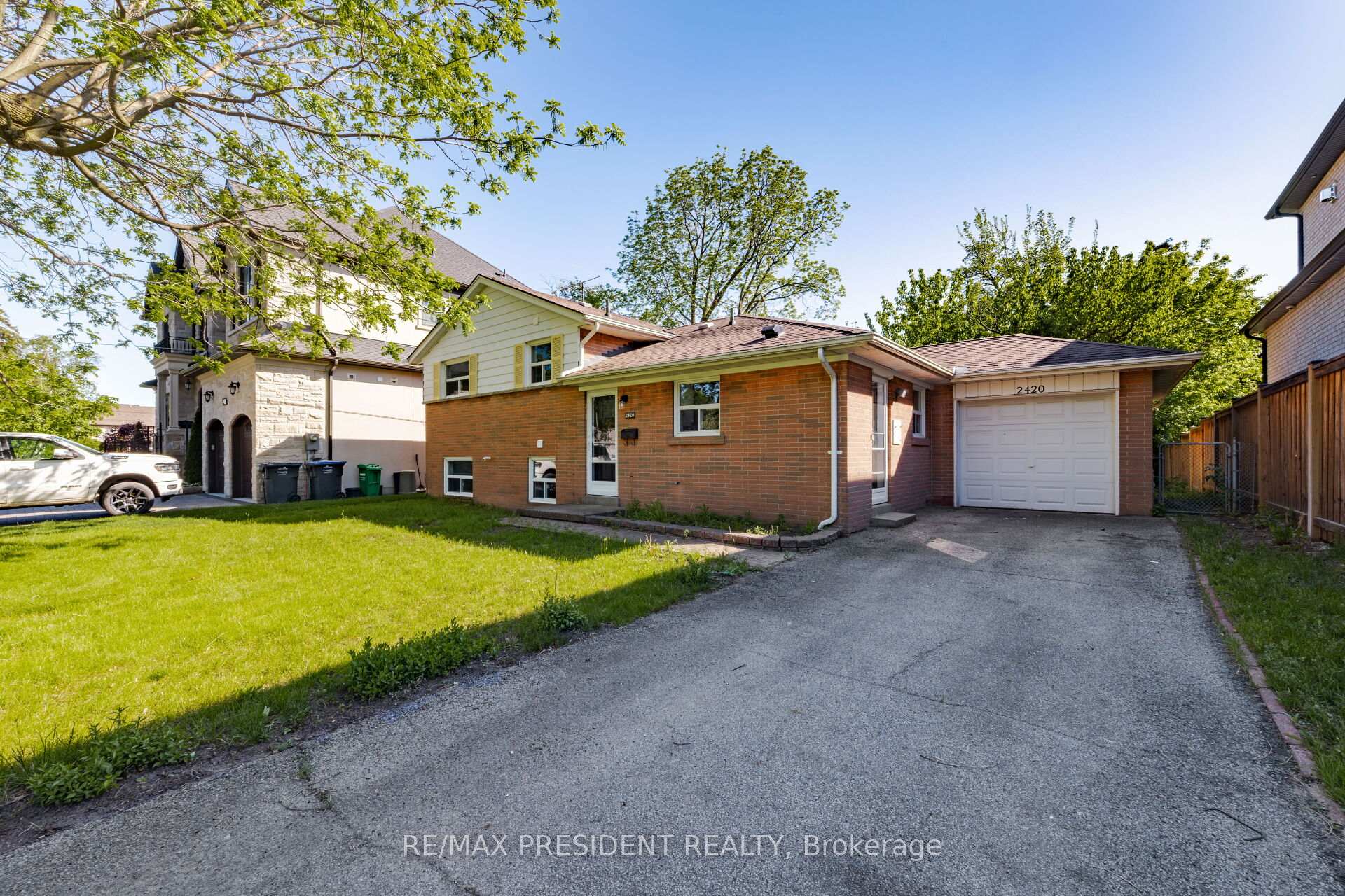 Photo 5 of 2420 Edenhurst Drive, Mississauga, Cooksville — HOMEH