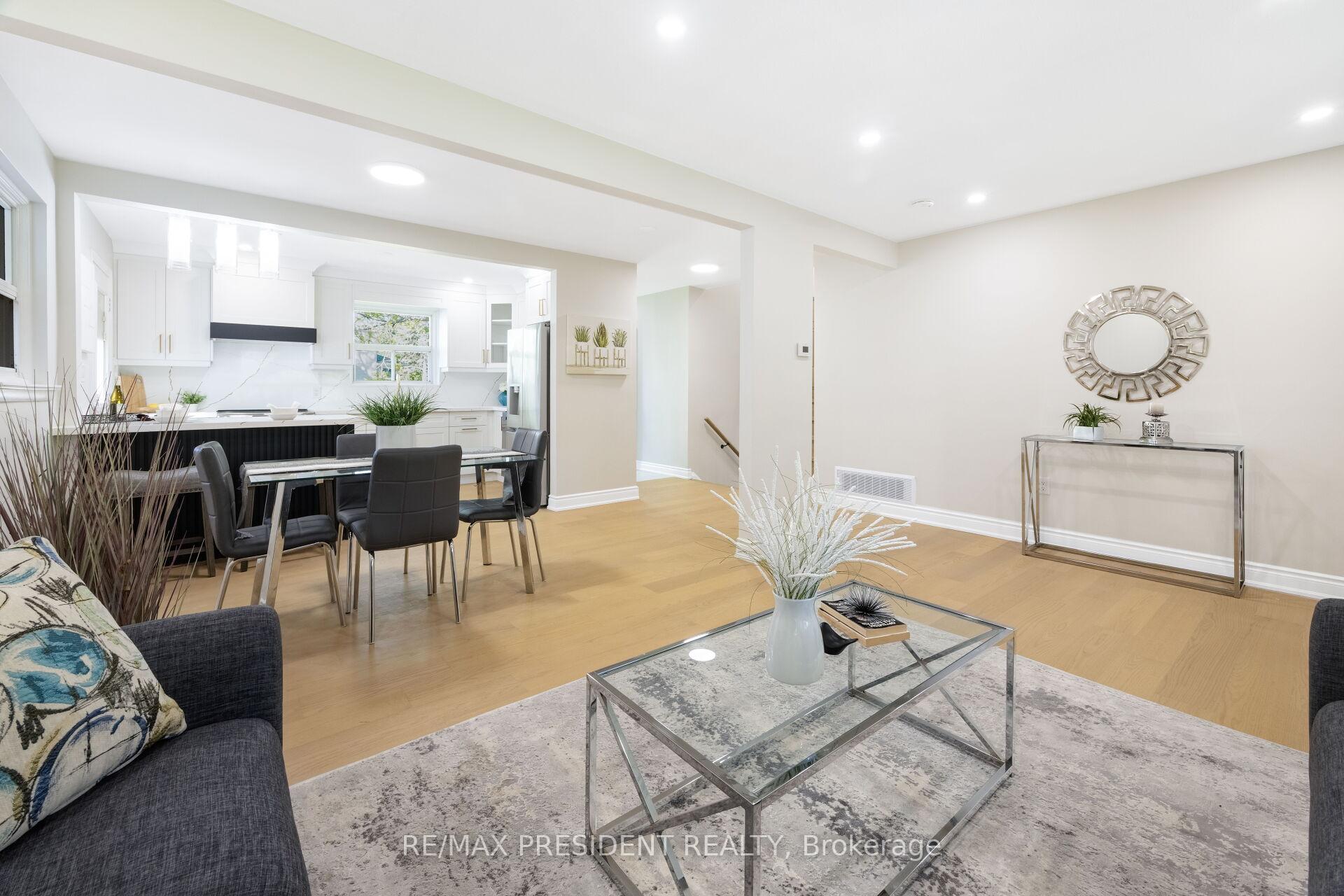 Photo 11 of 2420 Edenhurst Drive, Mississauga, Cooksville — HOMEH