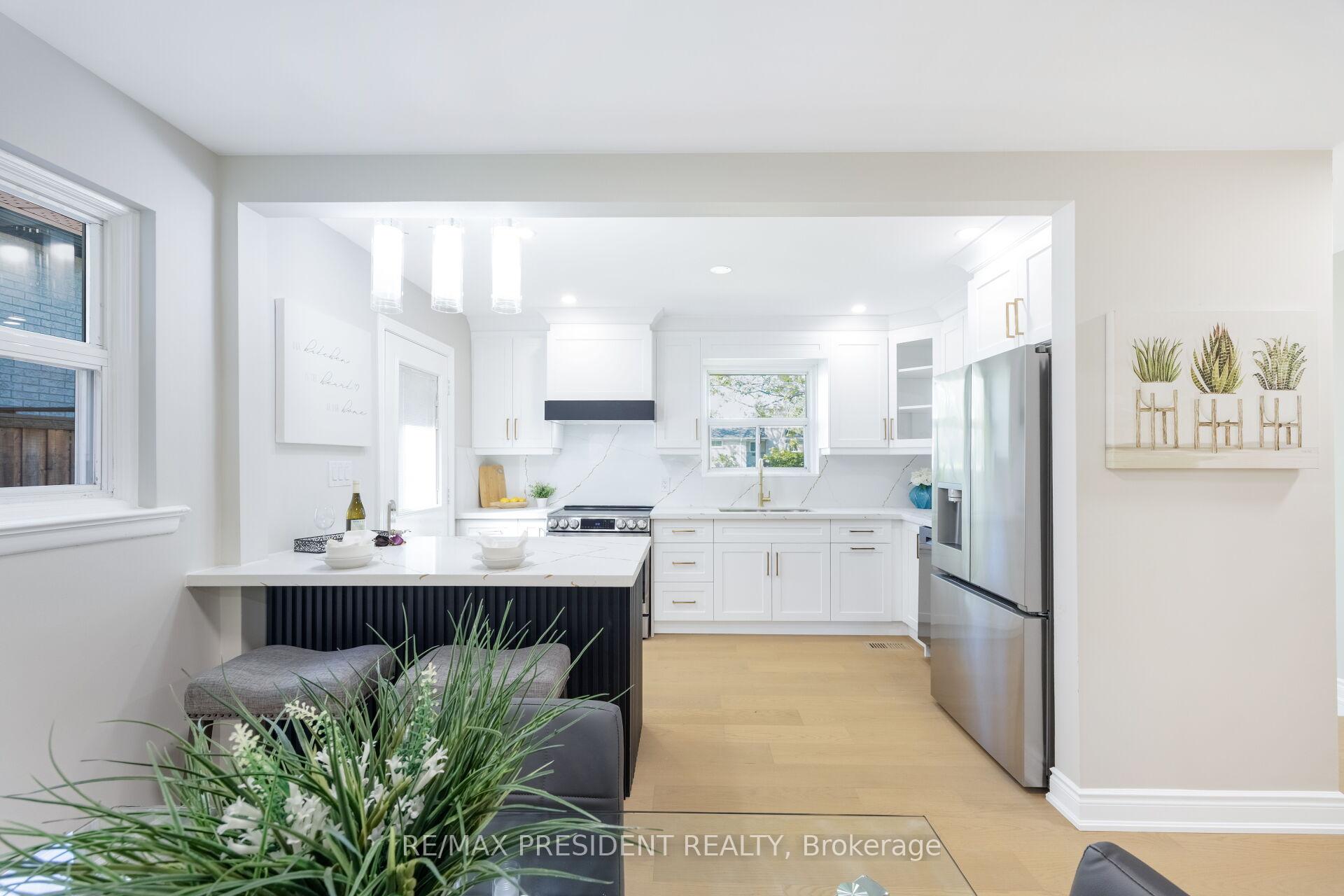 Photo 12 of 2420 Edenhurst Drive, Mississauga, Cooksville — HOMEH