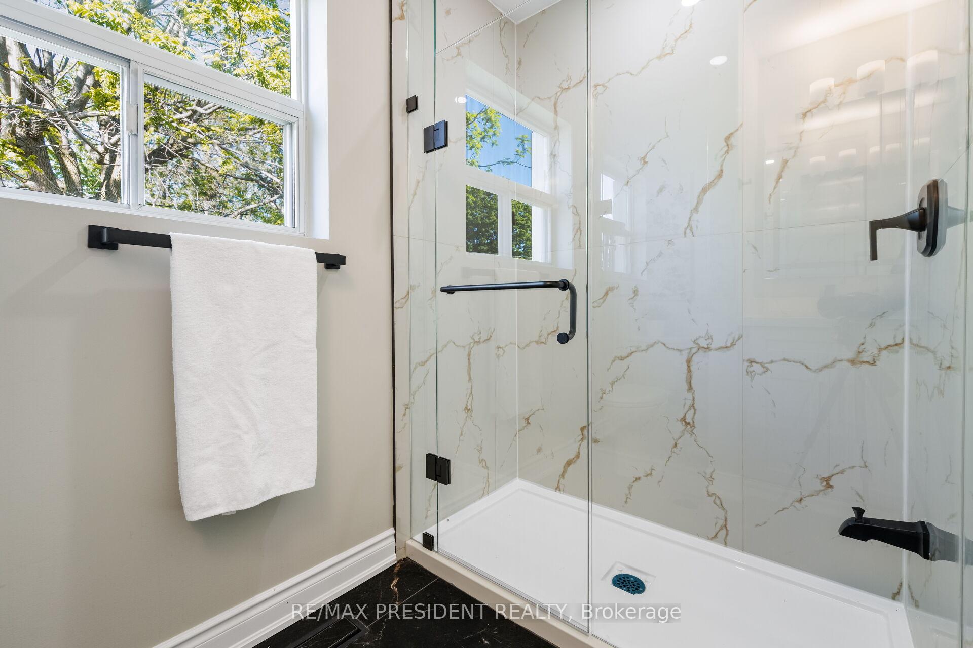 Photo 30 of 2420 Edenhurst Drive, Mississauga, Cooksville — HOMEH